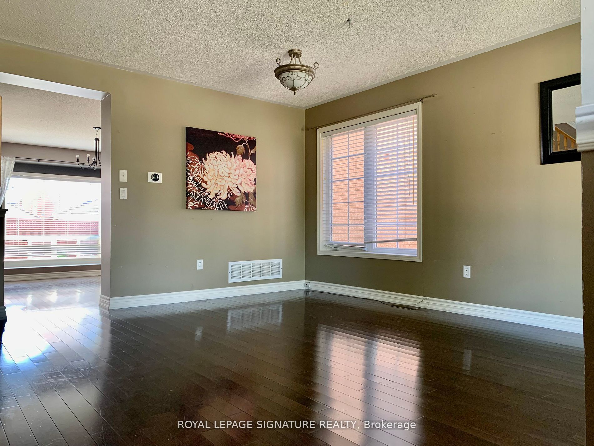 3173 High Springs Crescent, Mississauga, ON L5B 4G6 photo 5