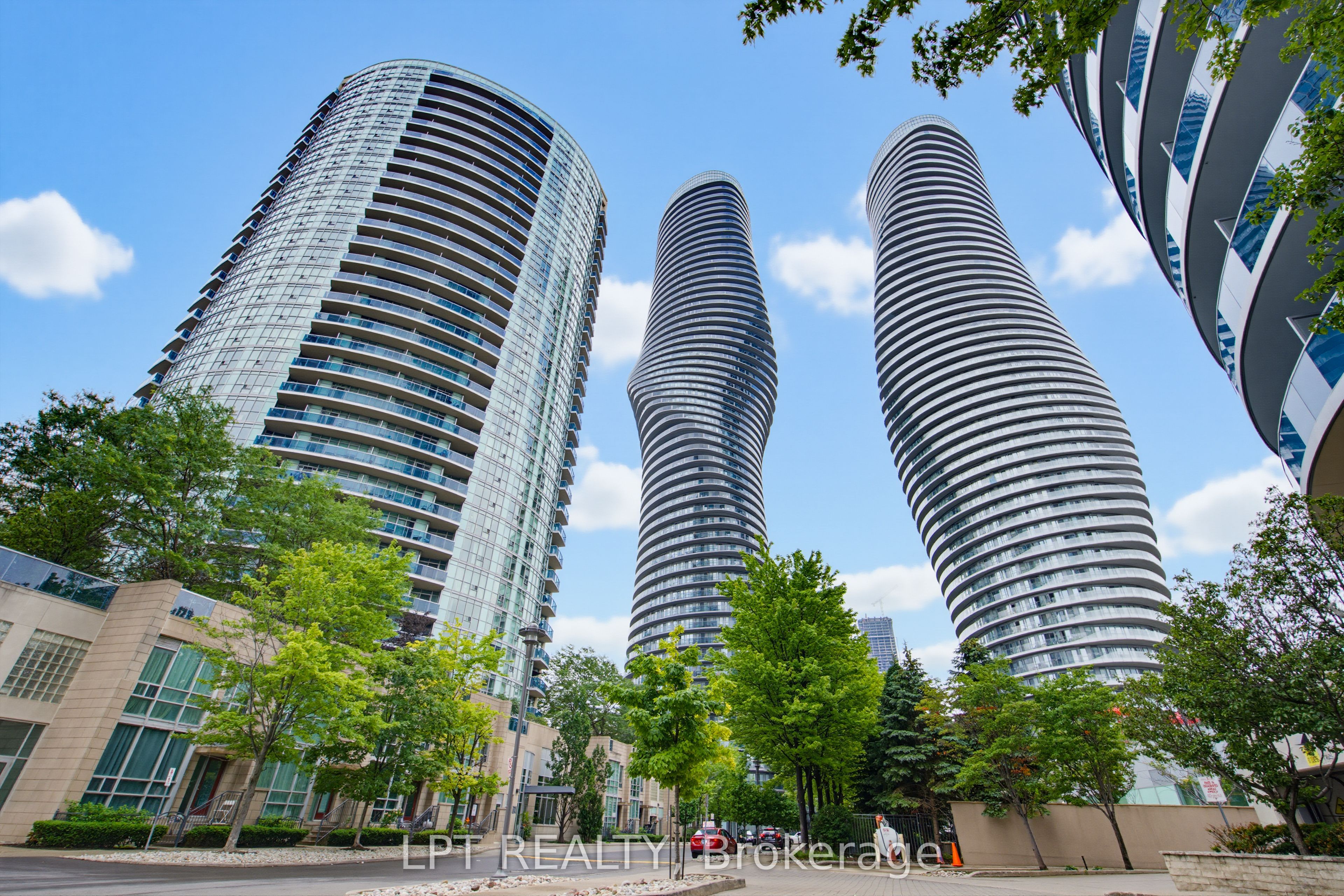 80 Absolute Avenue 1303, Mississauga, ON L4Z 0A5