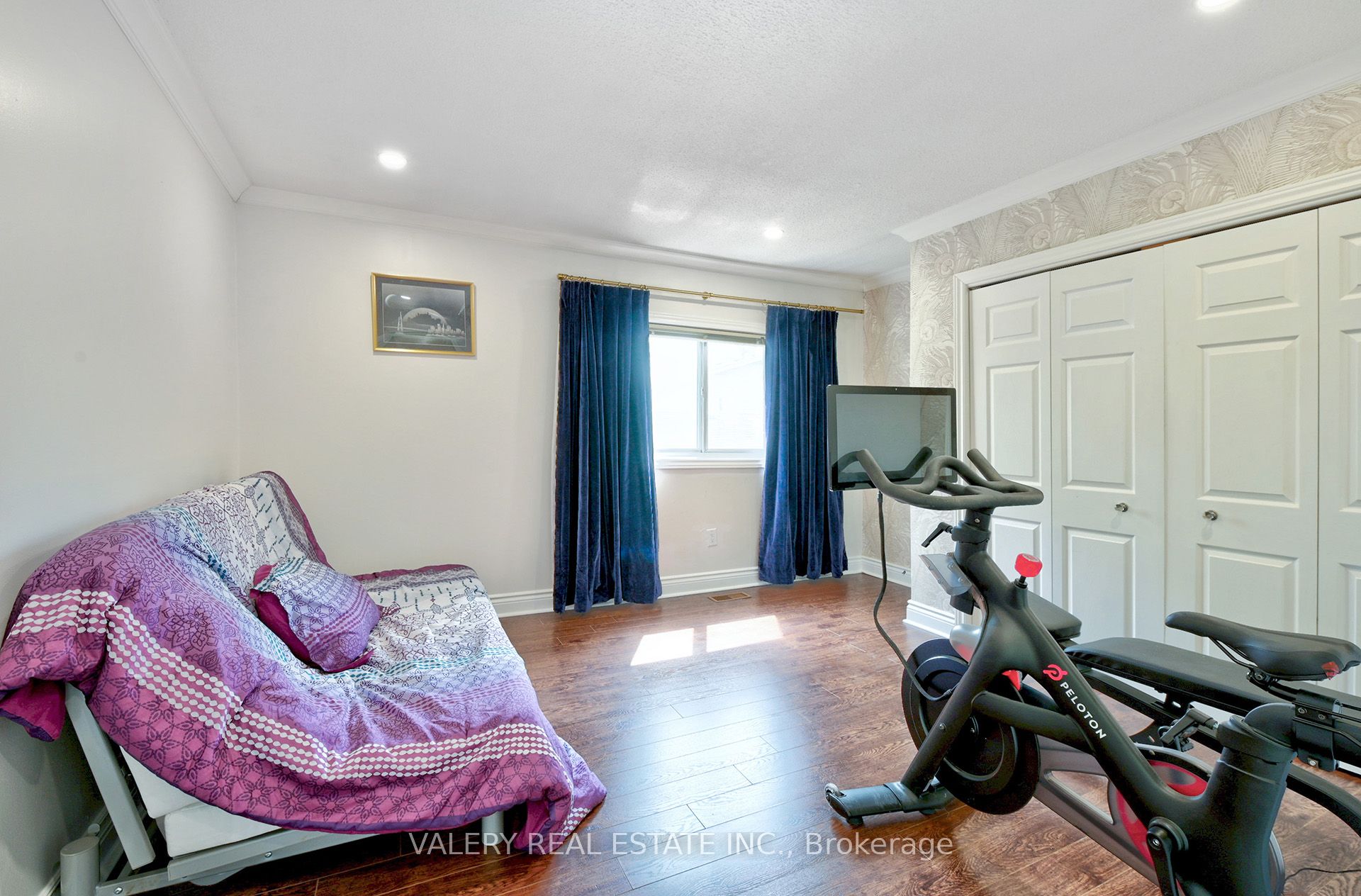 2314 Belyea Street, Oakville, ON L6L 1N6