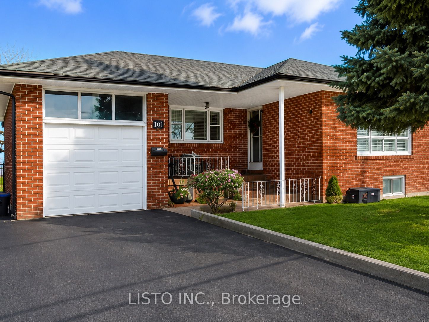 20 Tilbury Drive, Toronto, ON M3K 1W6 photo 2