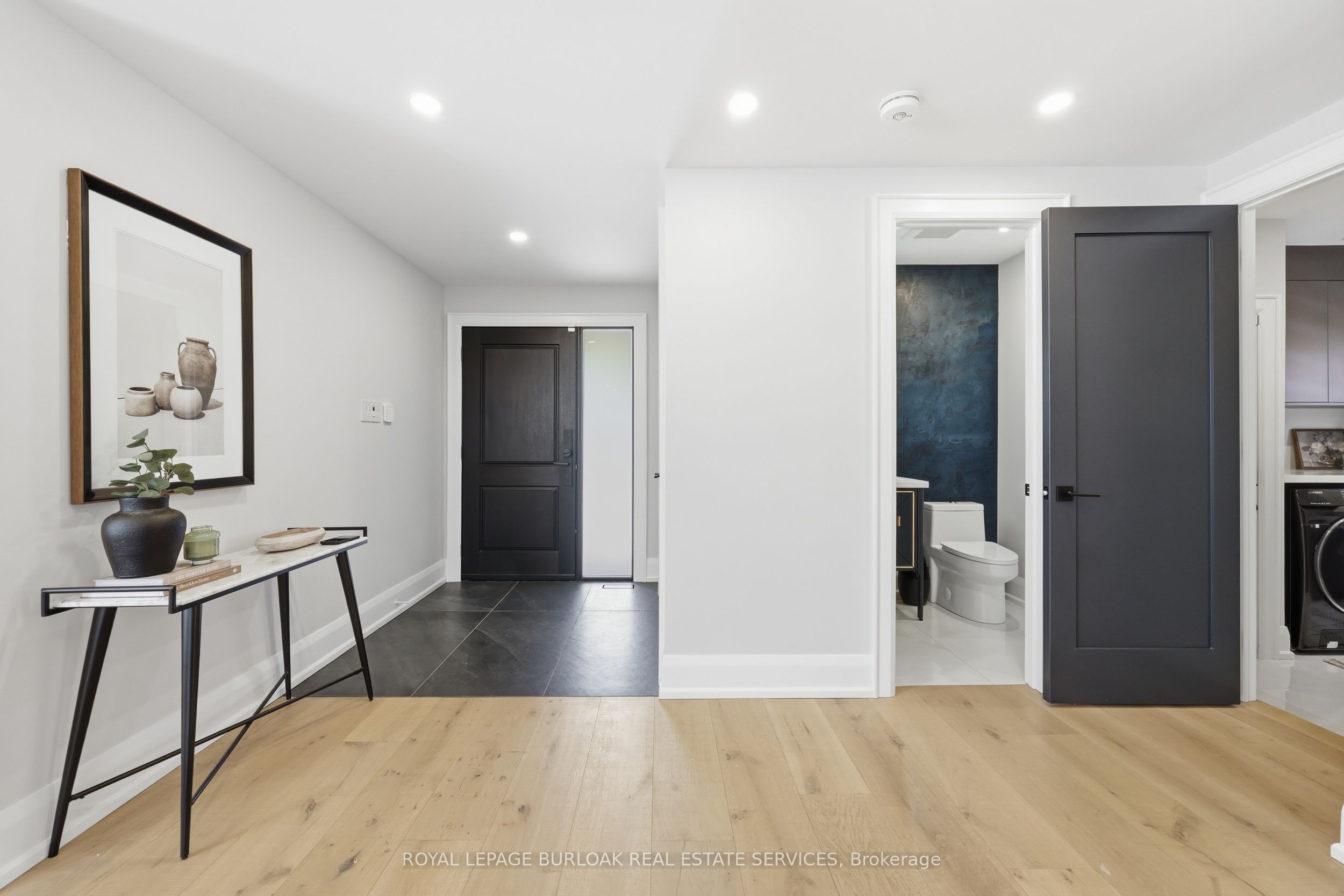 2029 Kempton Park Drive, Mississauga, ON L5M 2Z4 photo 5