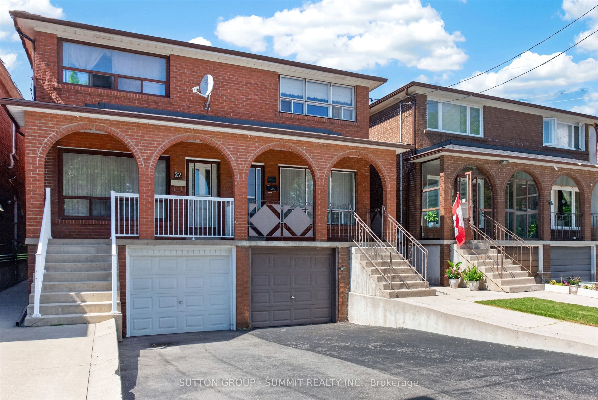 20 RUTLAND Street, Toronto, ON M6N 1G1 photo 4