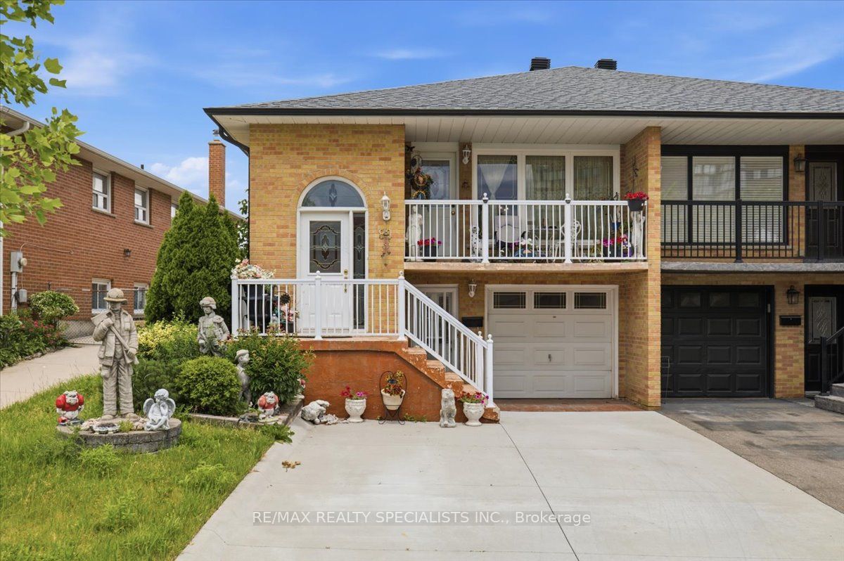 80 Chalfield Lane, Mississauga, ON L4Z 1L2 photo 3