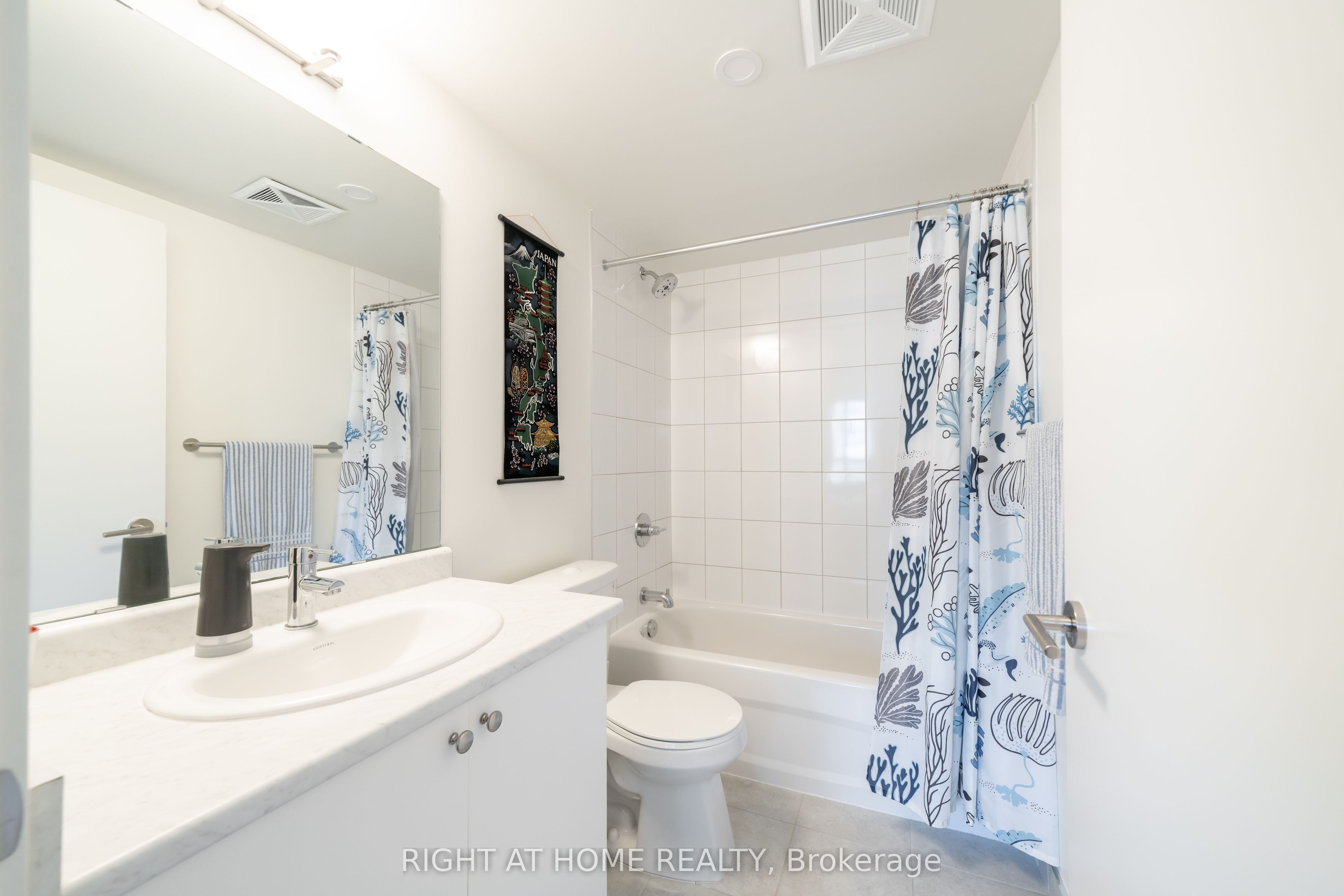 10 Wilby Crescent 807, Toronto, ON M9N 0B6 photo 5