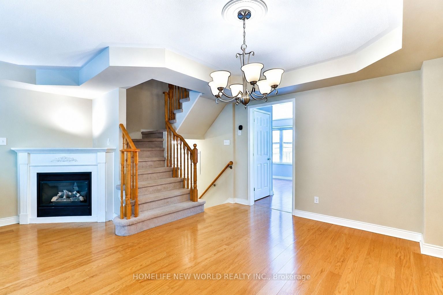 177 Littlewood Drive, Oakville, ON L6H 6T8 photo 2