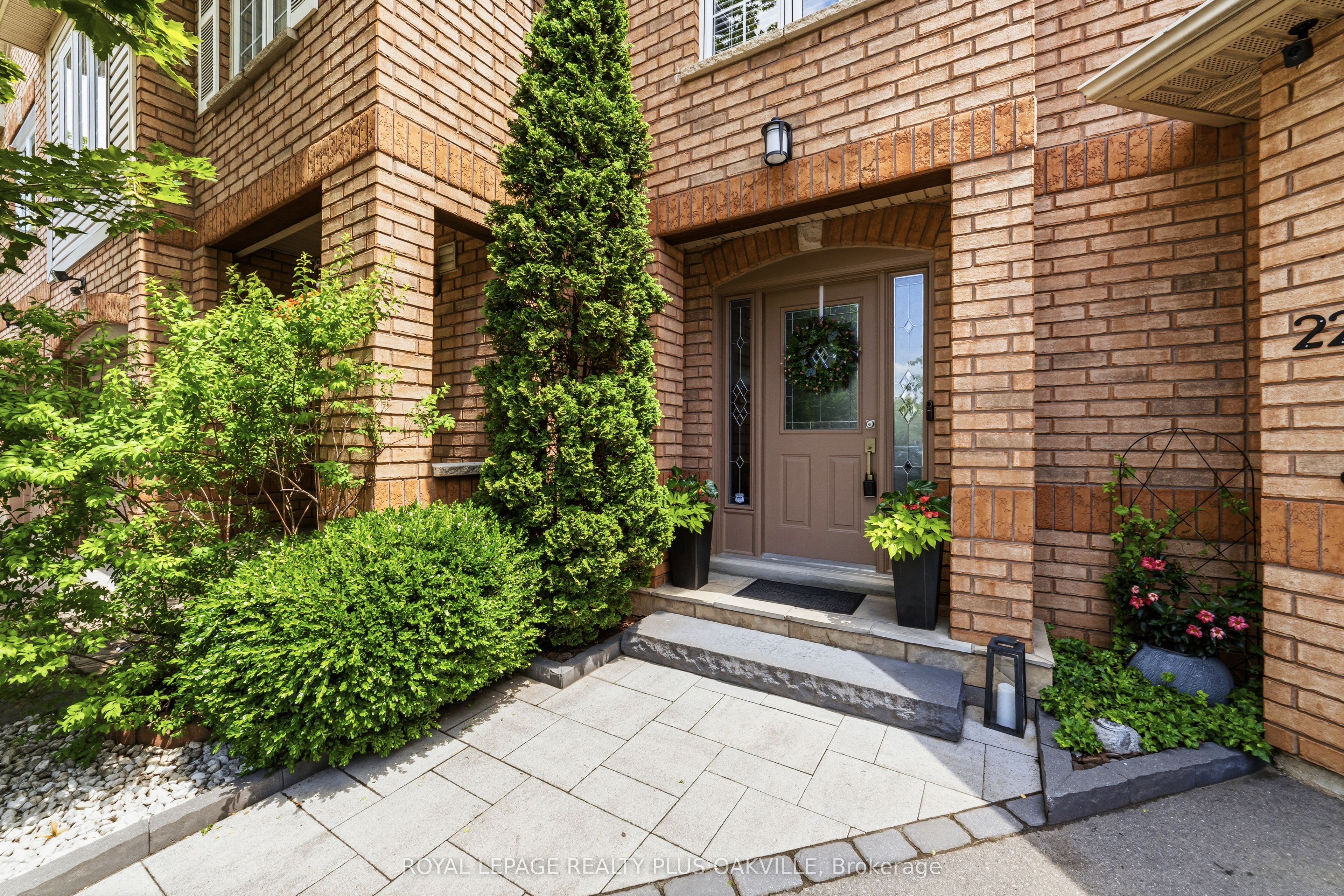 1489 Heritage Way 22, Oakville, ON L6M 4M6 photo 2