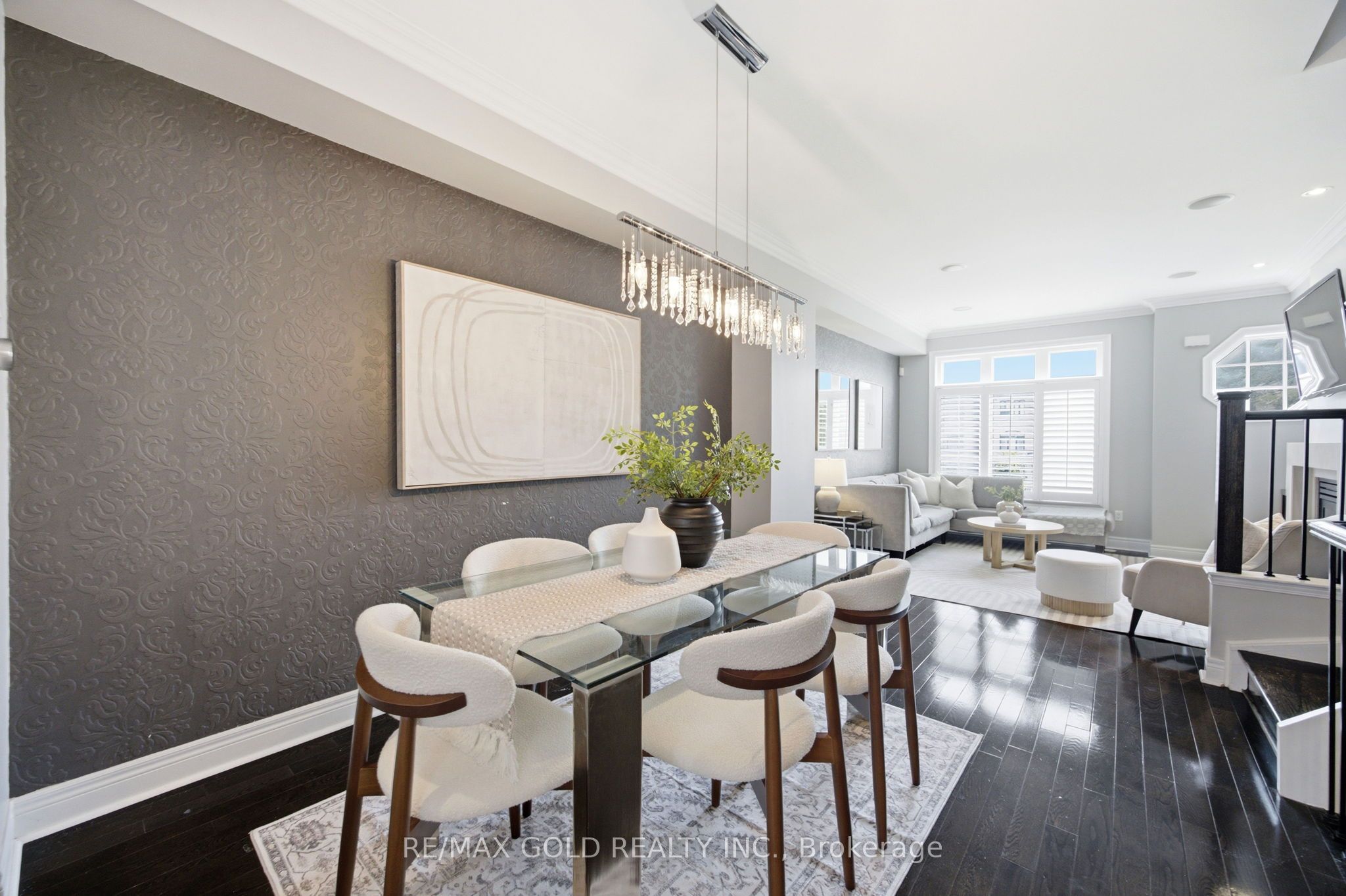 71 Cormier Heights, Toronto, ON M8Z 0B6