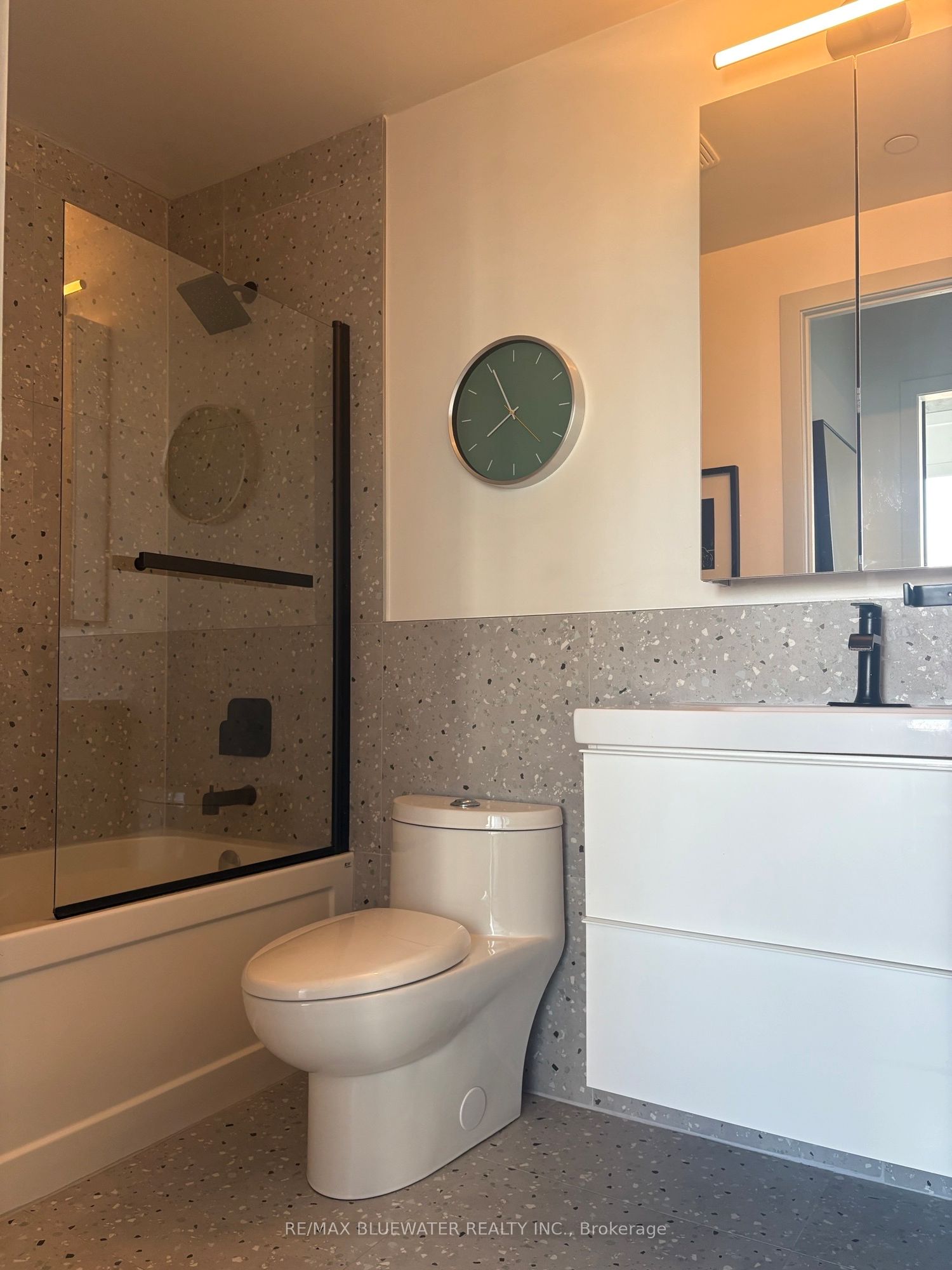 2200 Lake Shore Boulevard W 2806, Toronto, ON M8V 1A4 photo 5