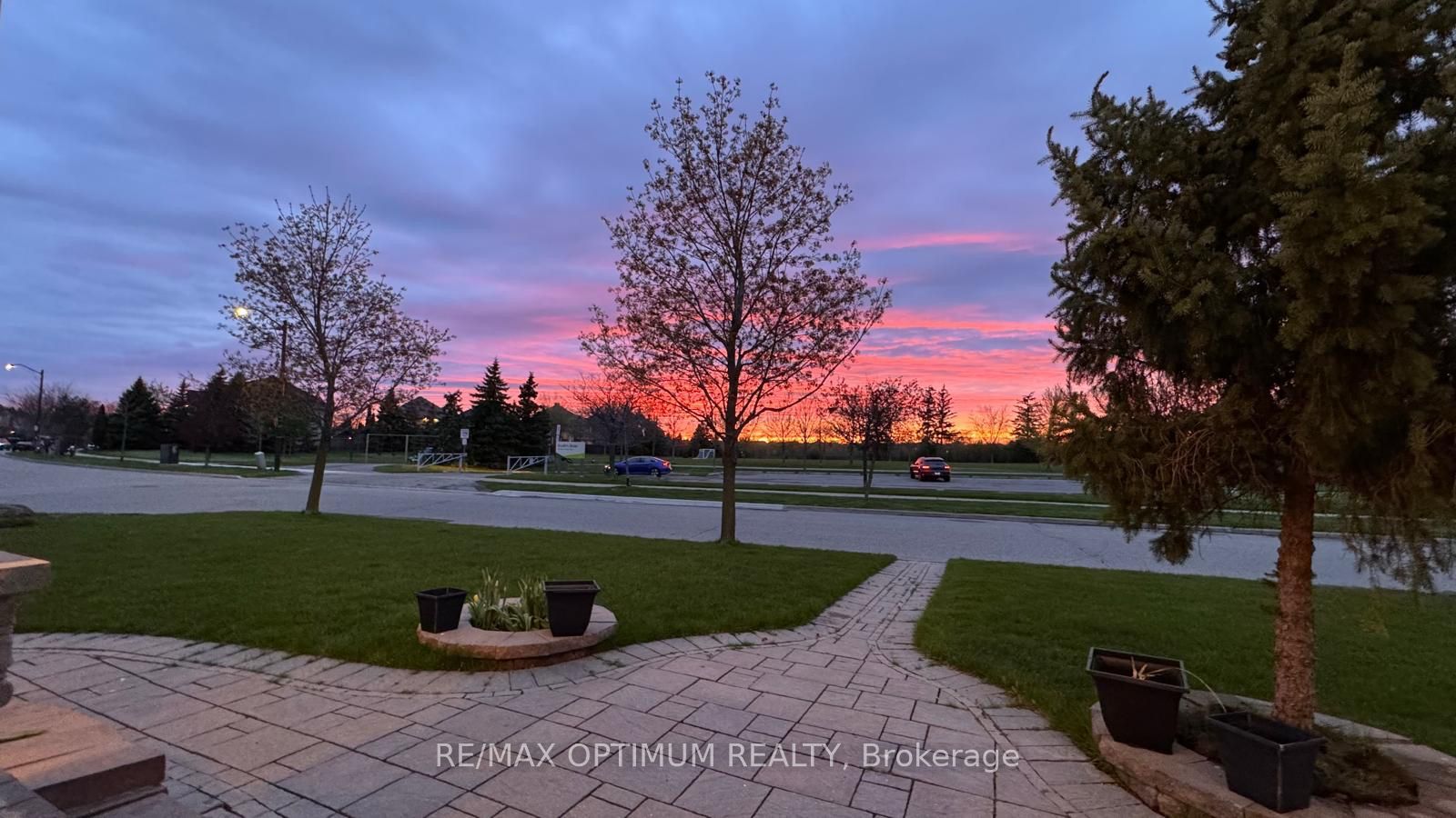 840 Brass Winds Place, Mississauga, ON L5W 1T3 photo 3