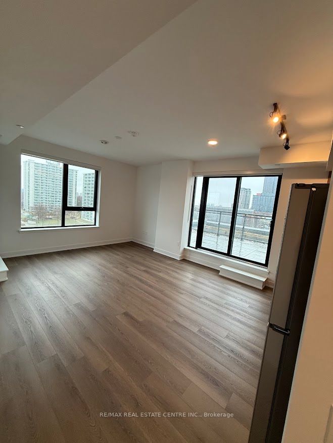 758 Dovercourt Road 707, Toronto, ON M6H 0G7 photo 5