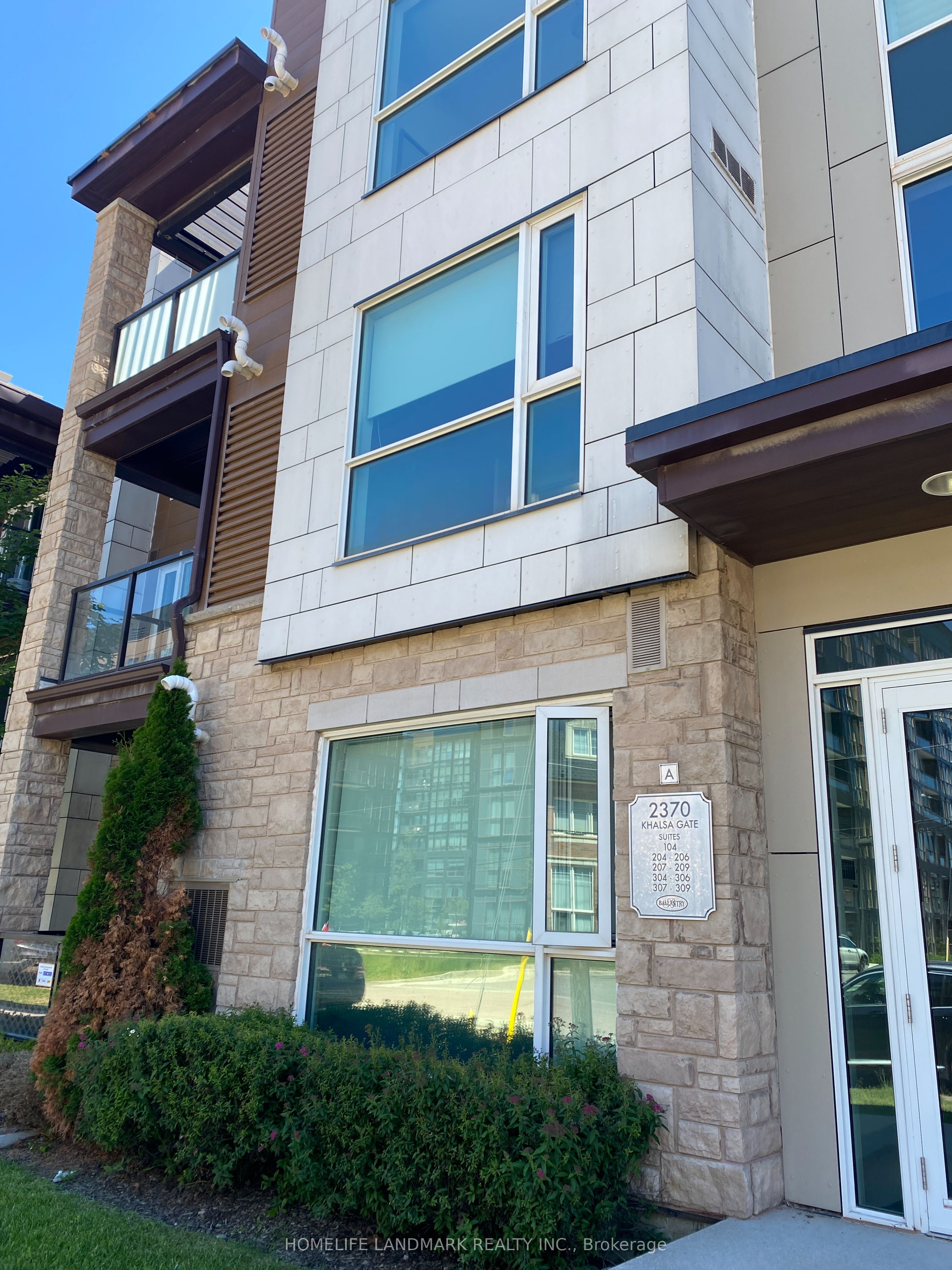 2370 Khalsa Gate 204, Oakville, ON L6M 0P5 photo 2