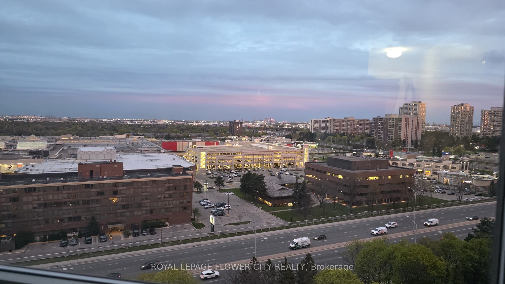 24 Hanover Road 1408, Brampton, ON L6S 5K8 photo 2