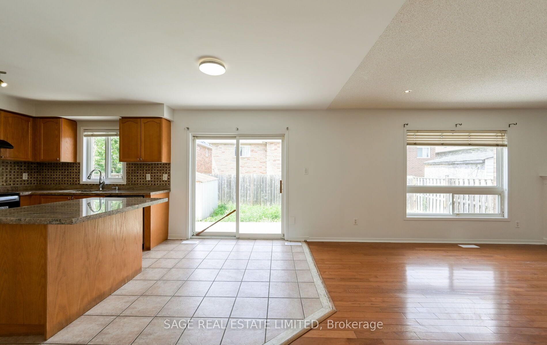 6 Fairhill Avenue, Brampton, ON L7A 2A9 photo 5