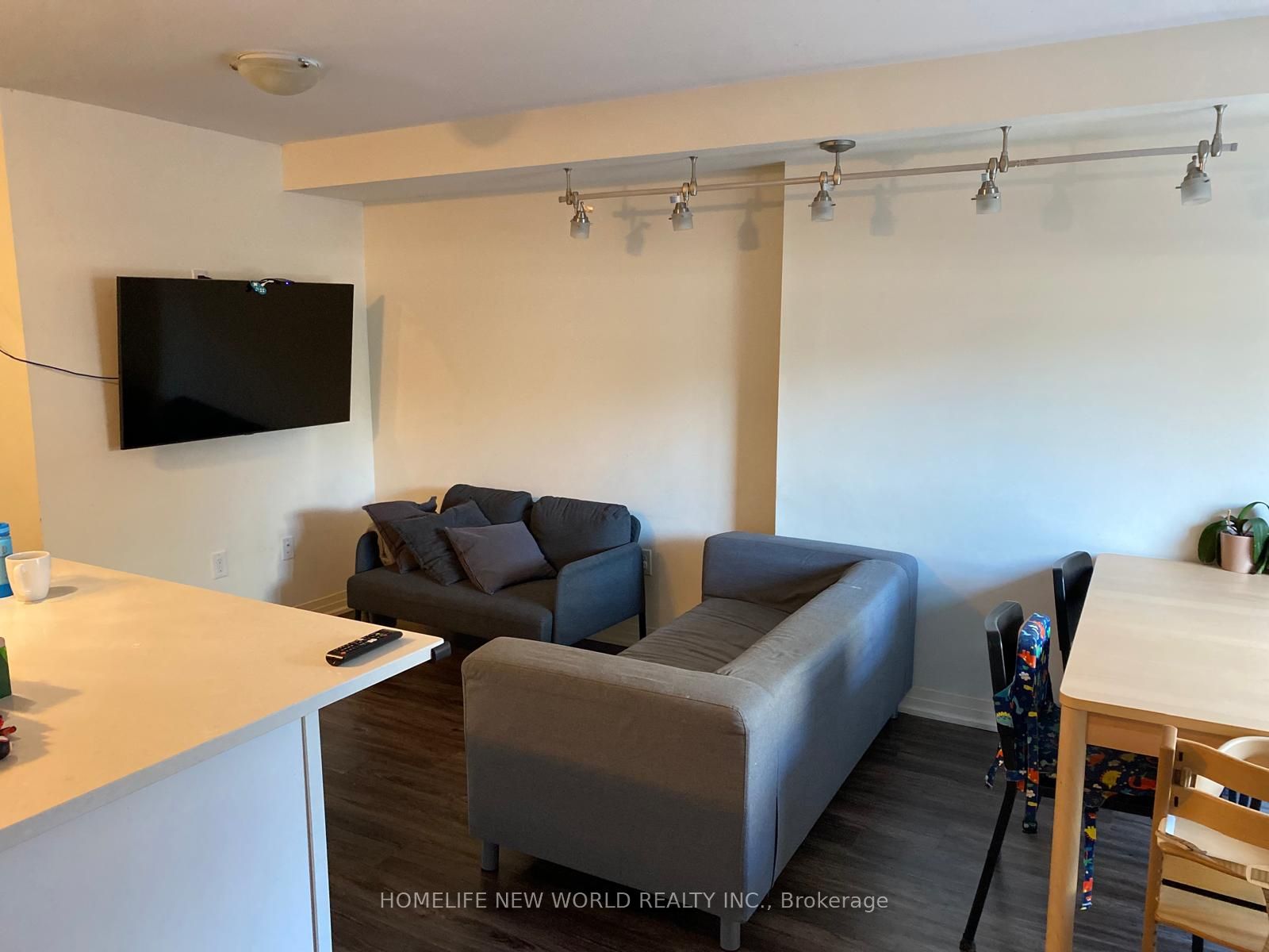 163 William Duncan Road 5, Toronto, ON M3K 0B9 photo 4
