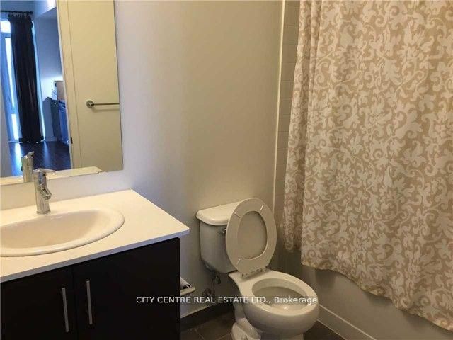 360 Square One Drive 2901, Mississauga, ON L5B 0G7 photo 5