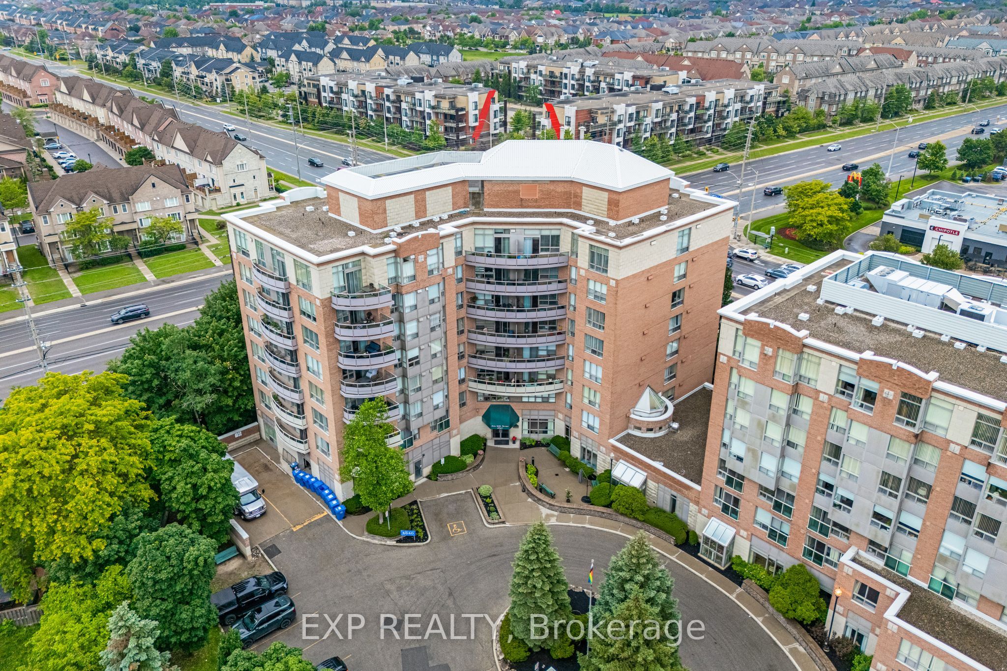 4640 Kimbermount Avenue 706, Mississauga, ON L5M 5W6
