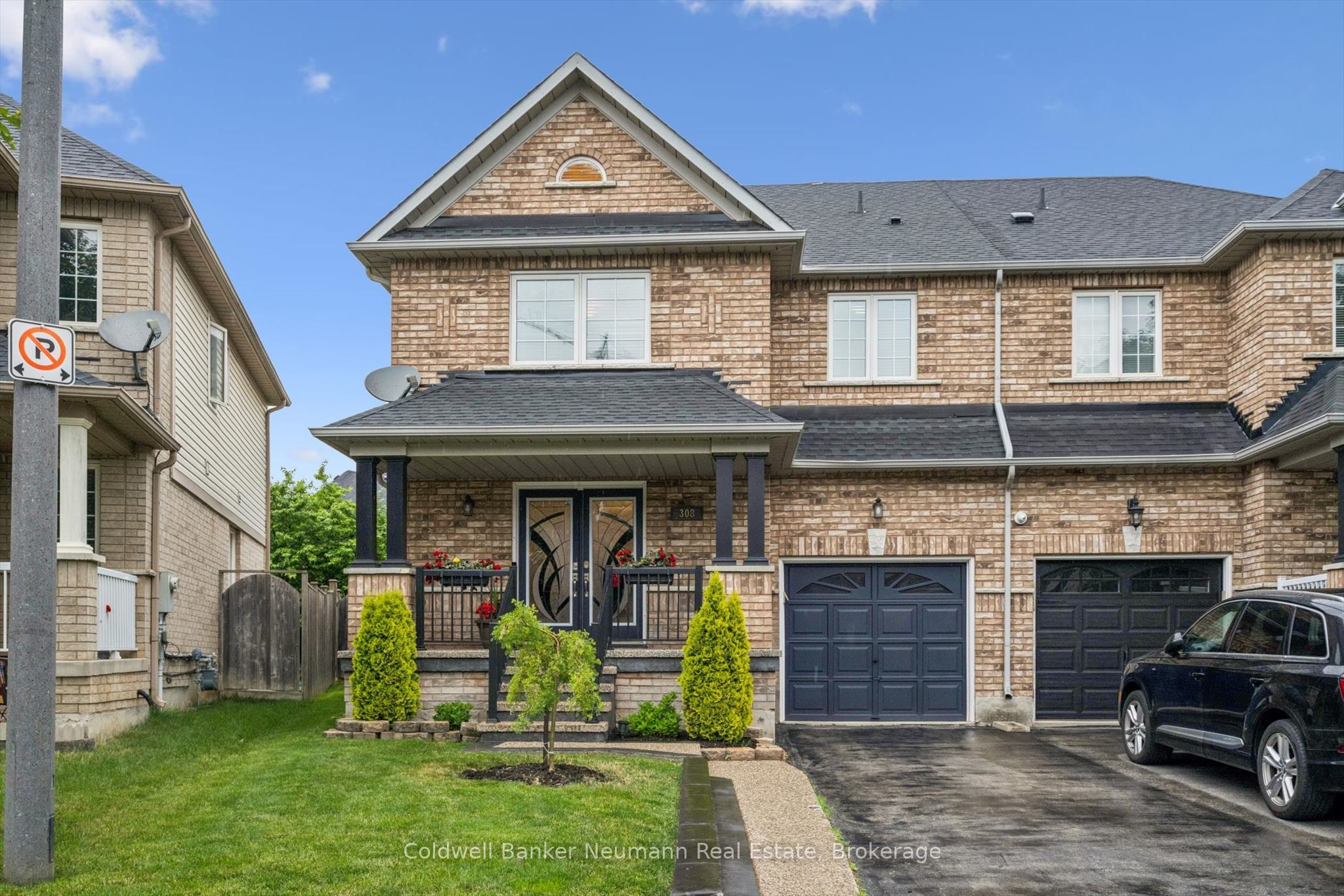 308 Fasken Court, Milton, ON L9T 6S9