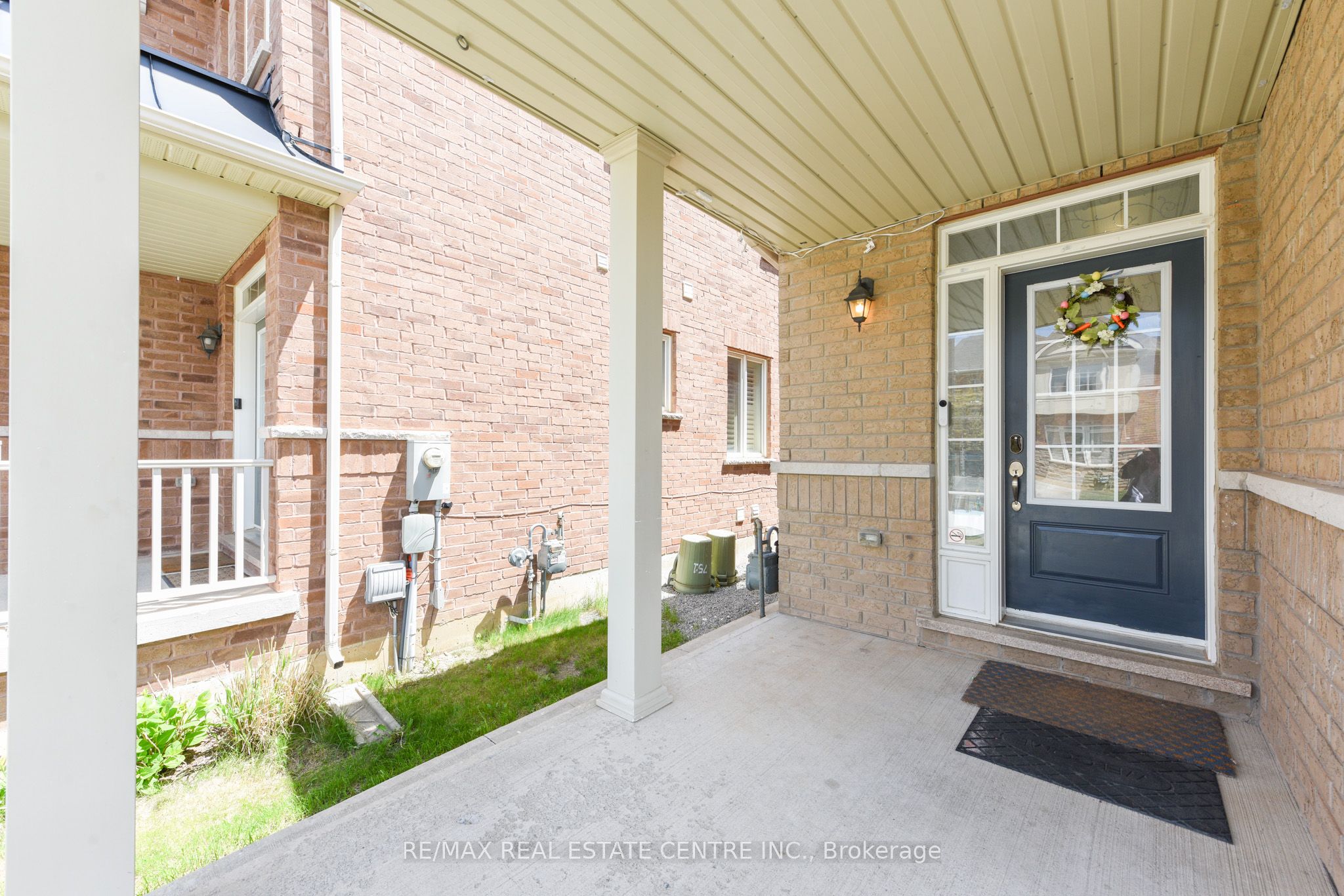 682 Megson Terrace, Milton, ON L9T 8K4 photo 3