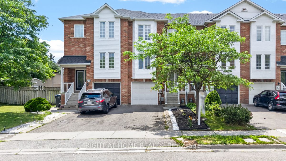 101 Wilmont Court, Brampton, ON L6X 4Z7 photo 2