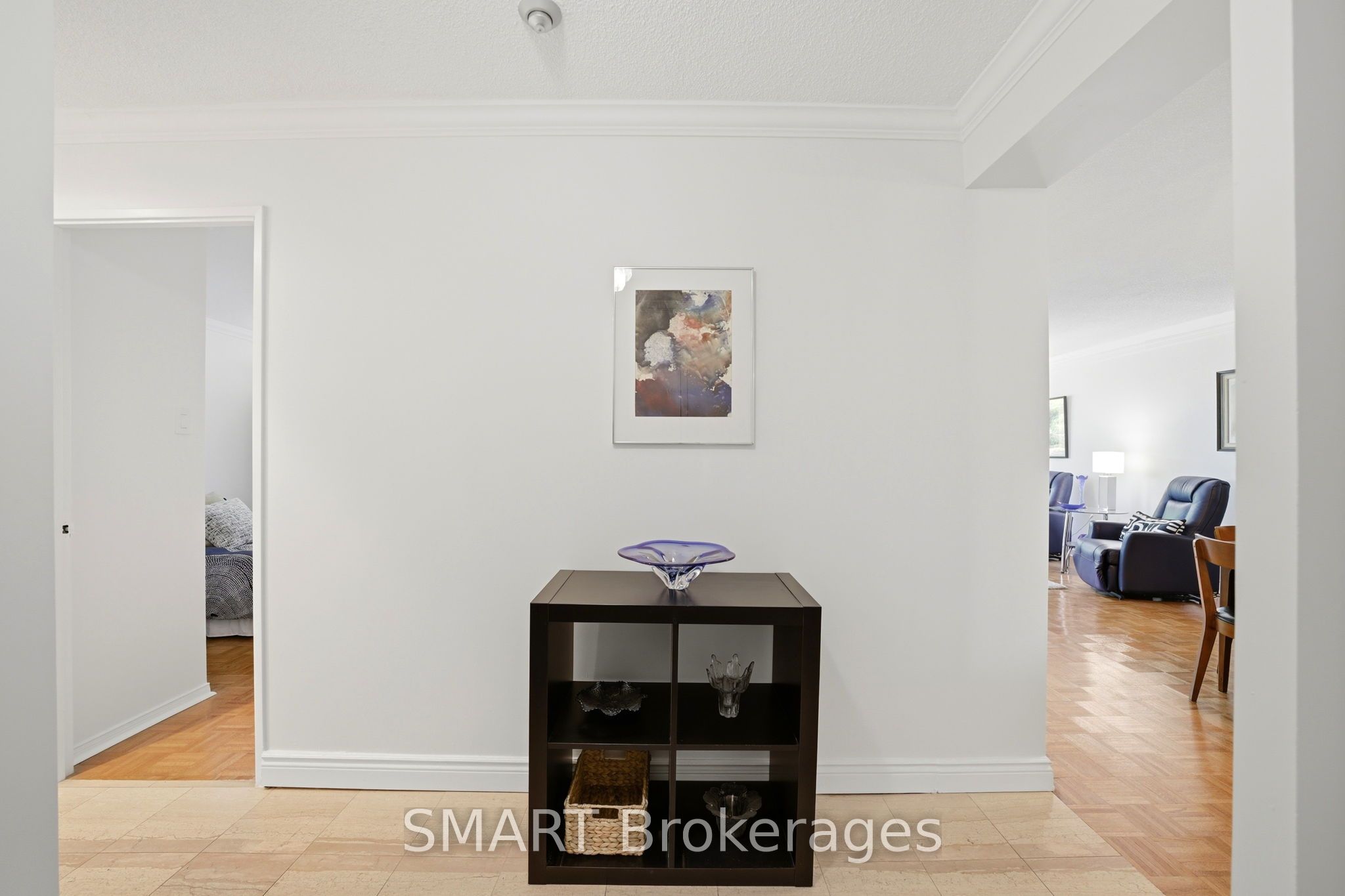 1111 Bough Beeches Boulevard 203, Mississauga, ON L4W 4N1 photo 5