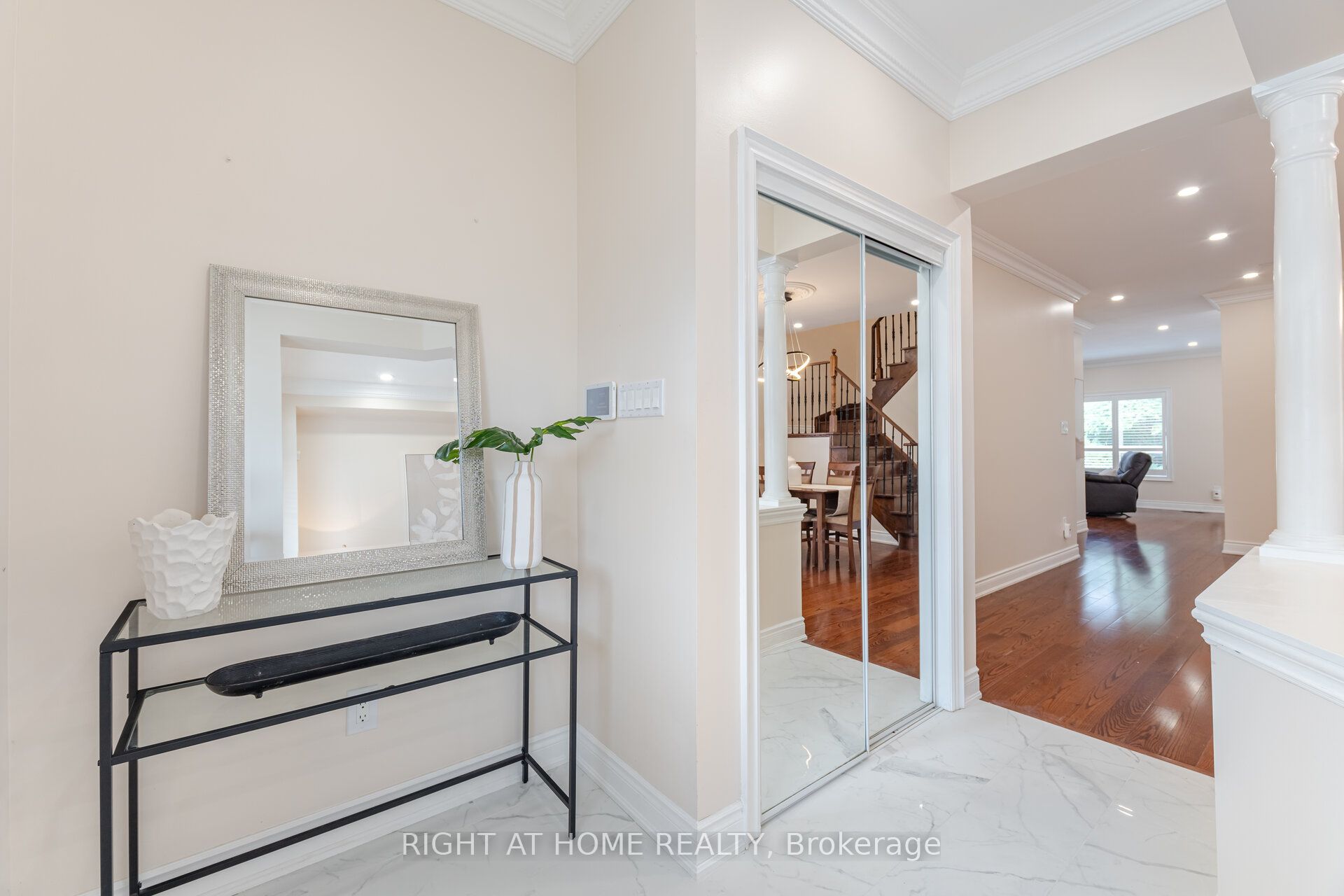 3737 Brinwood Gate, Mississauga, ON L5M 7G9 photo 4