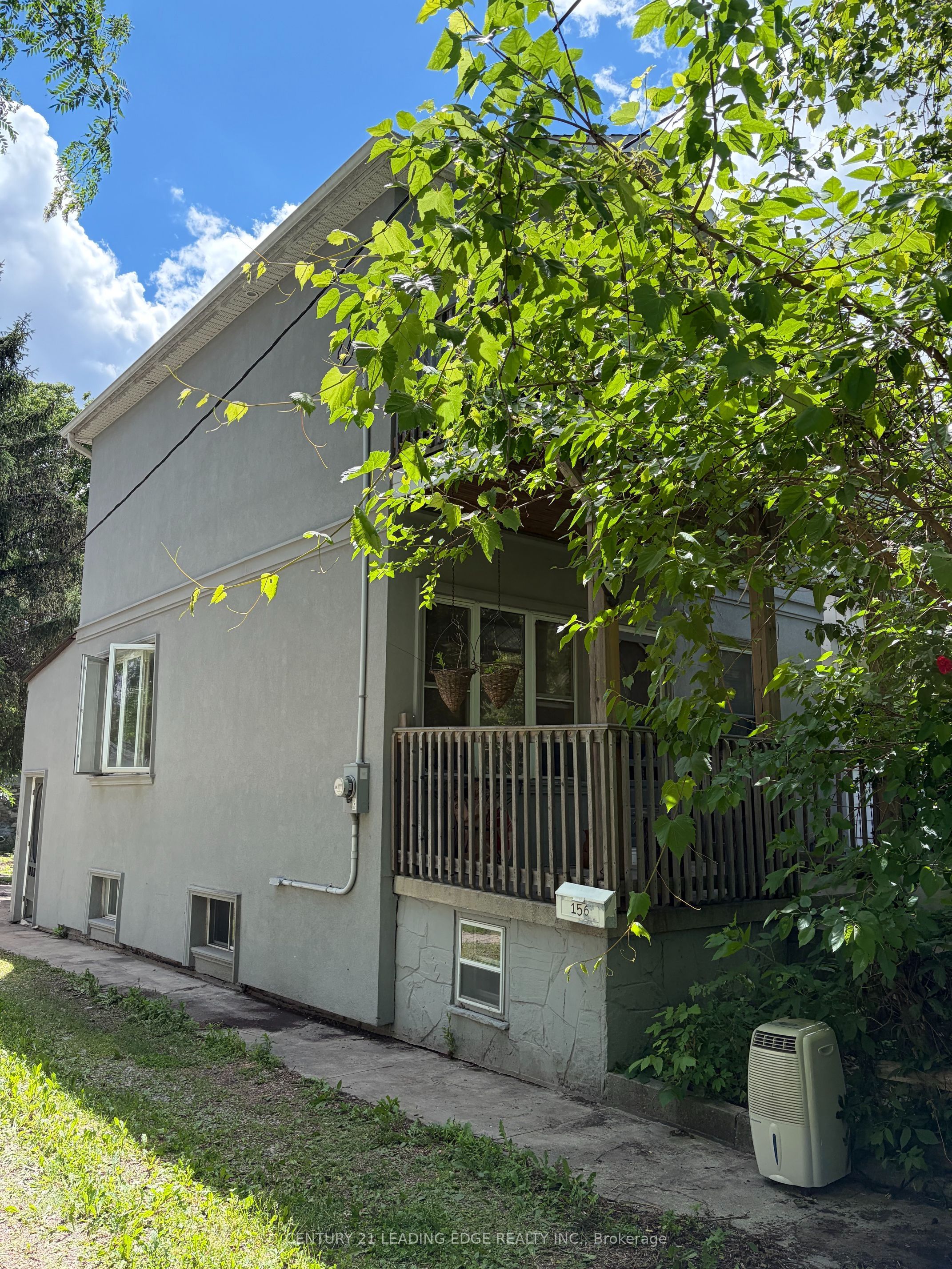 156 Varsity Road, Toronto, ON M6S 4P3 photo 2