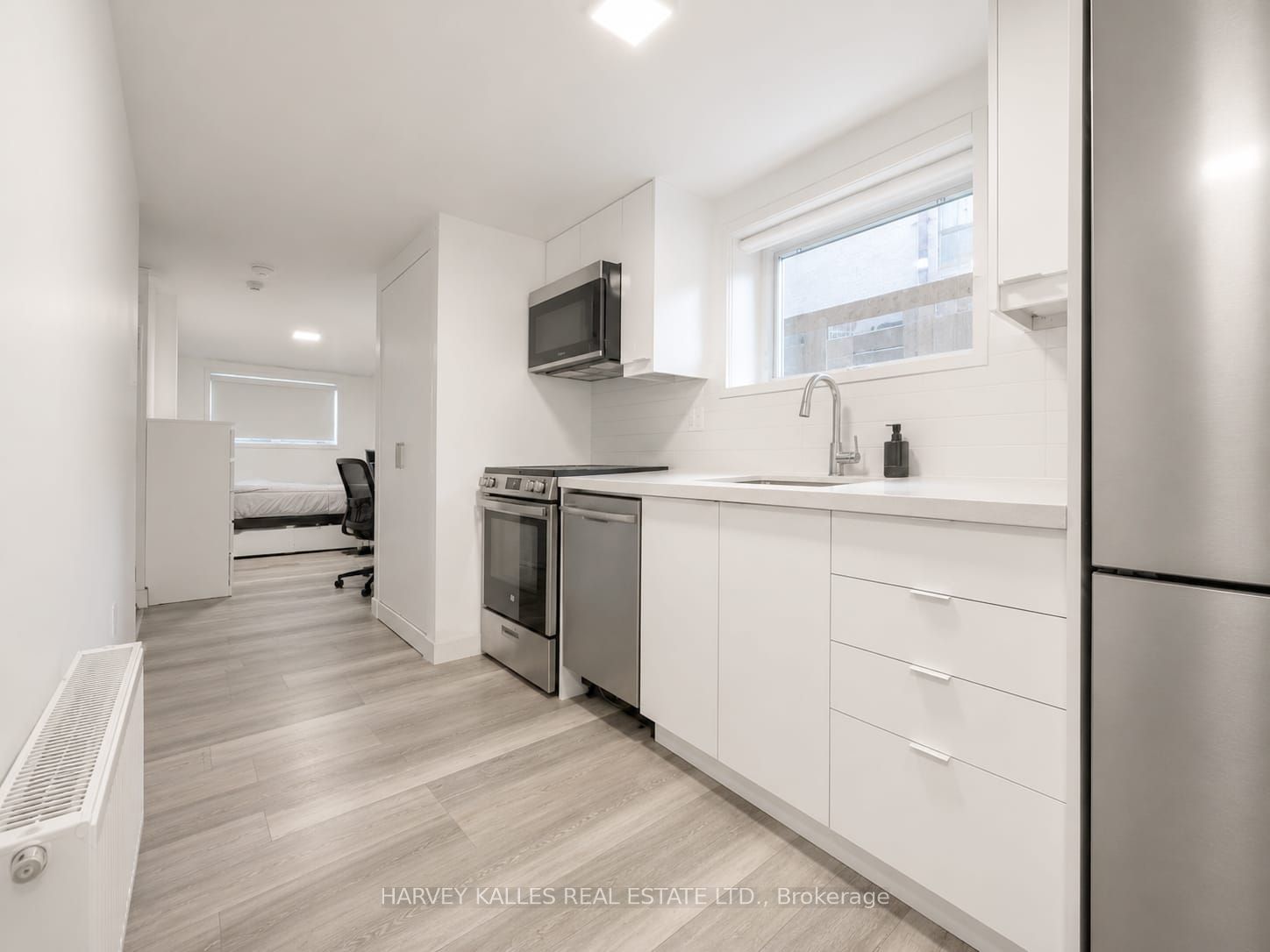 521 Browns Line 1, Toronto, ON M8W 3V1 photo 3