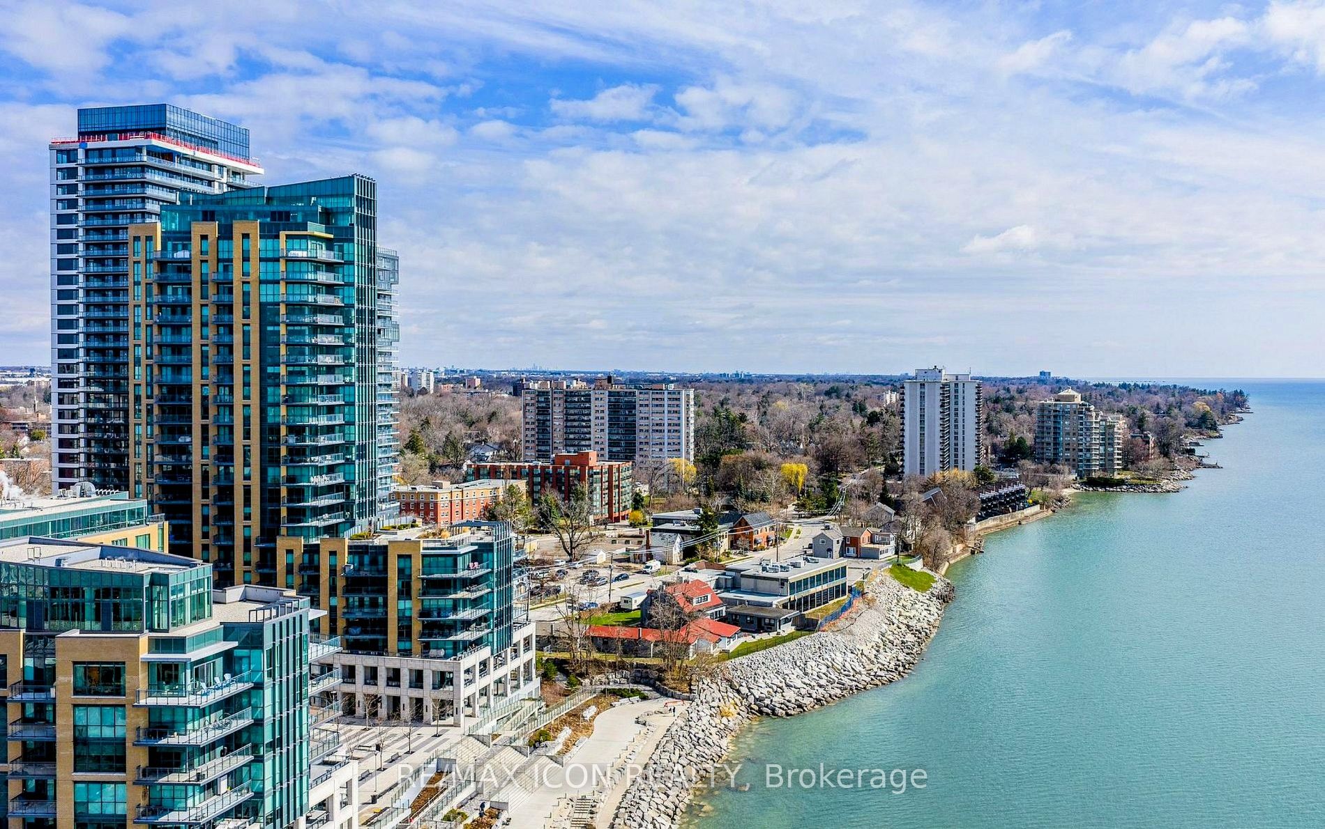 2060 Lakeshore Road 602, Burlington, ON L7R 0G2 photo 3