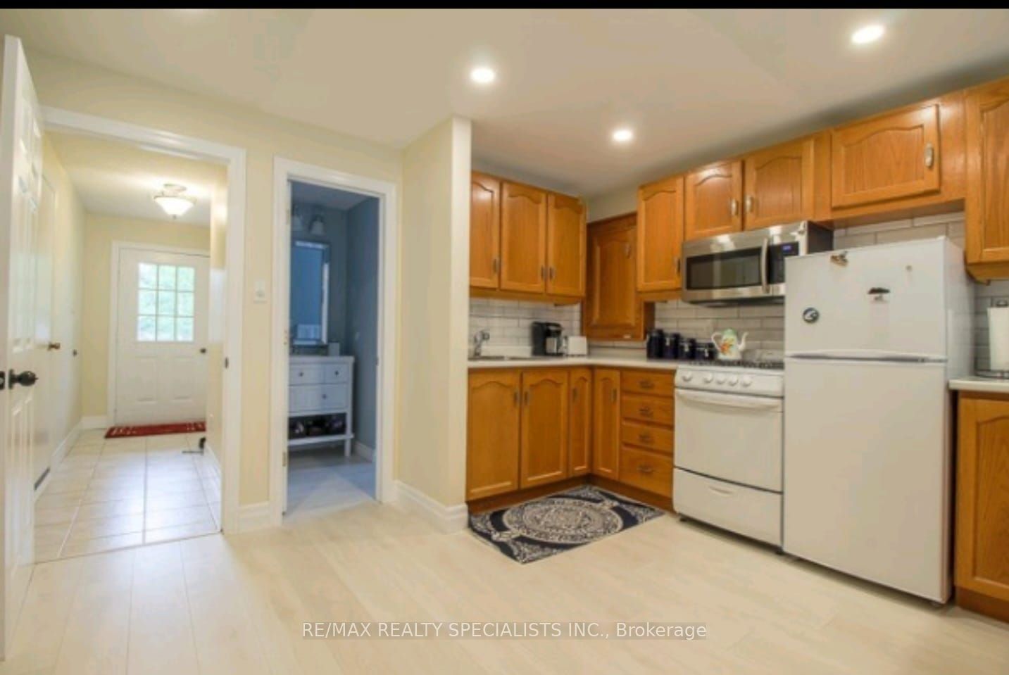 15 Steven Street LOWER, Orangeville, ON L9W 4G1 photo 2