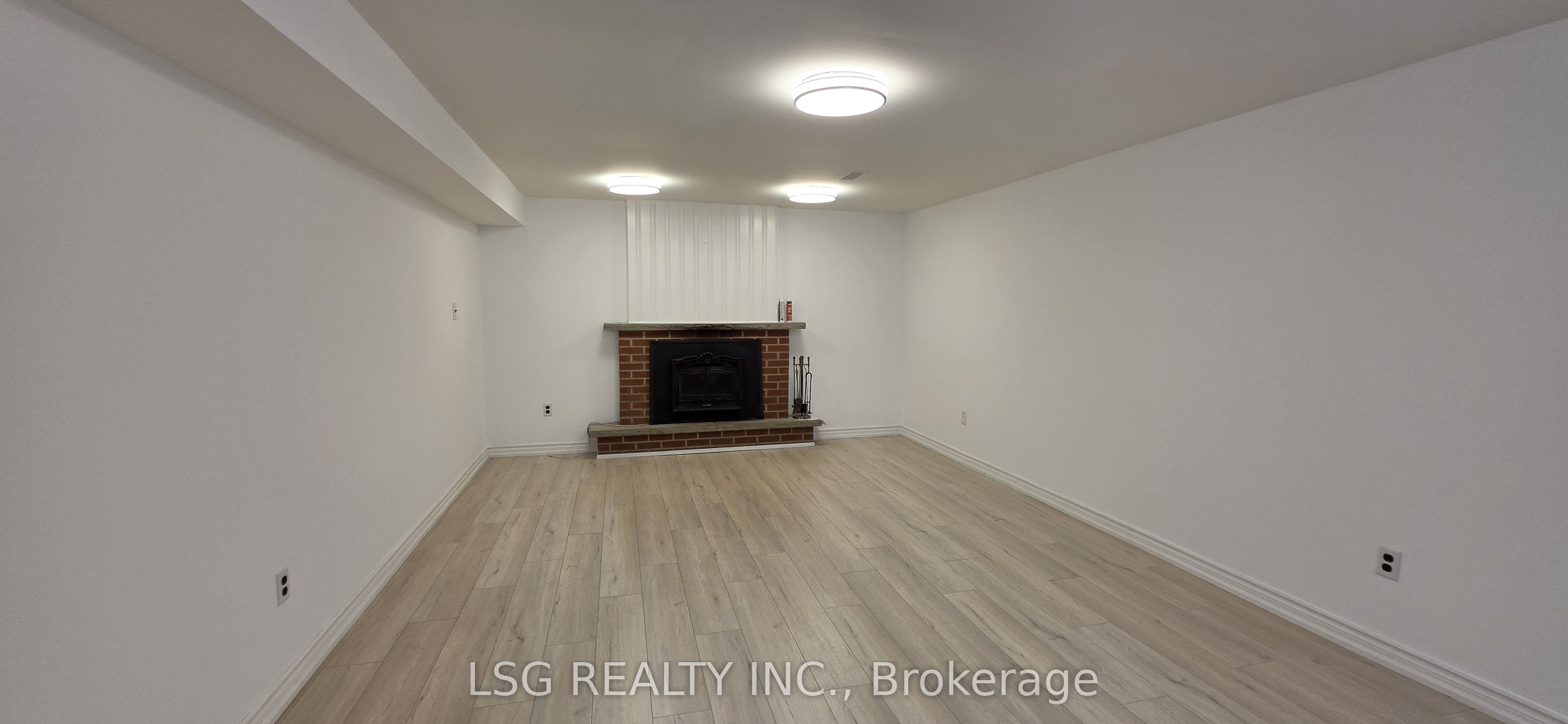 81 Norgrove Crescent, Toronto, ON M9P 3C7 photo 5