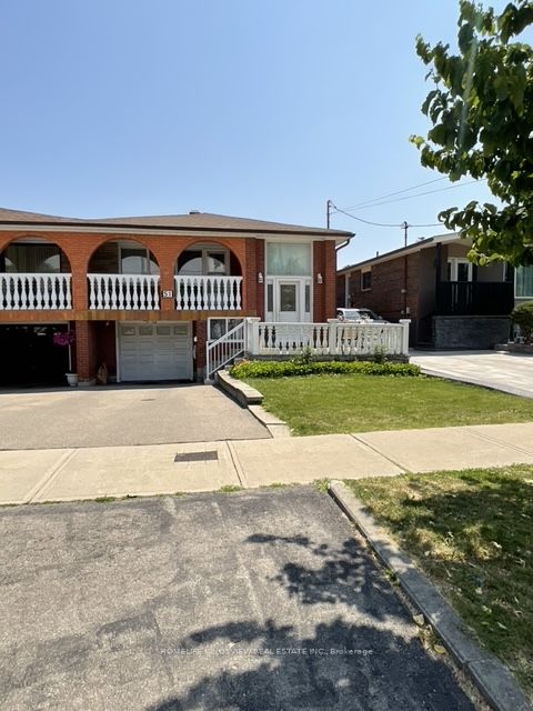 51 Seacliffe Boulevard, Toronto, ON M9L 2G7 photo 2