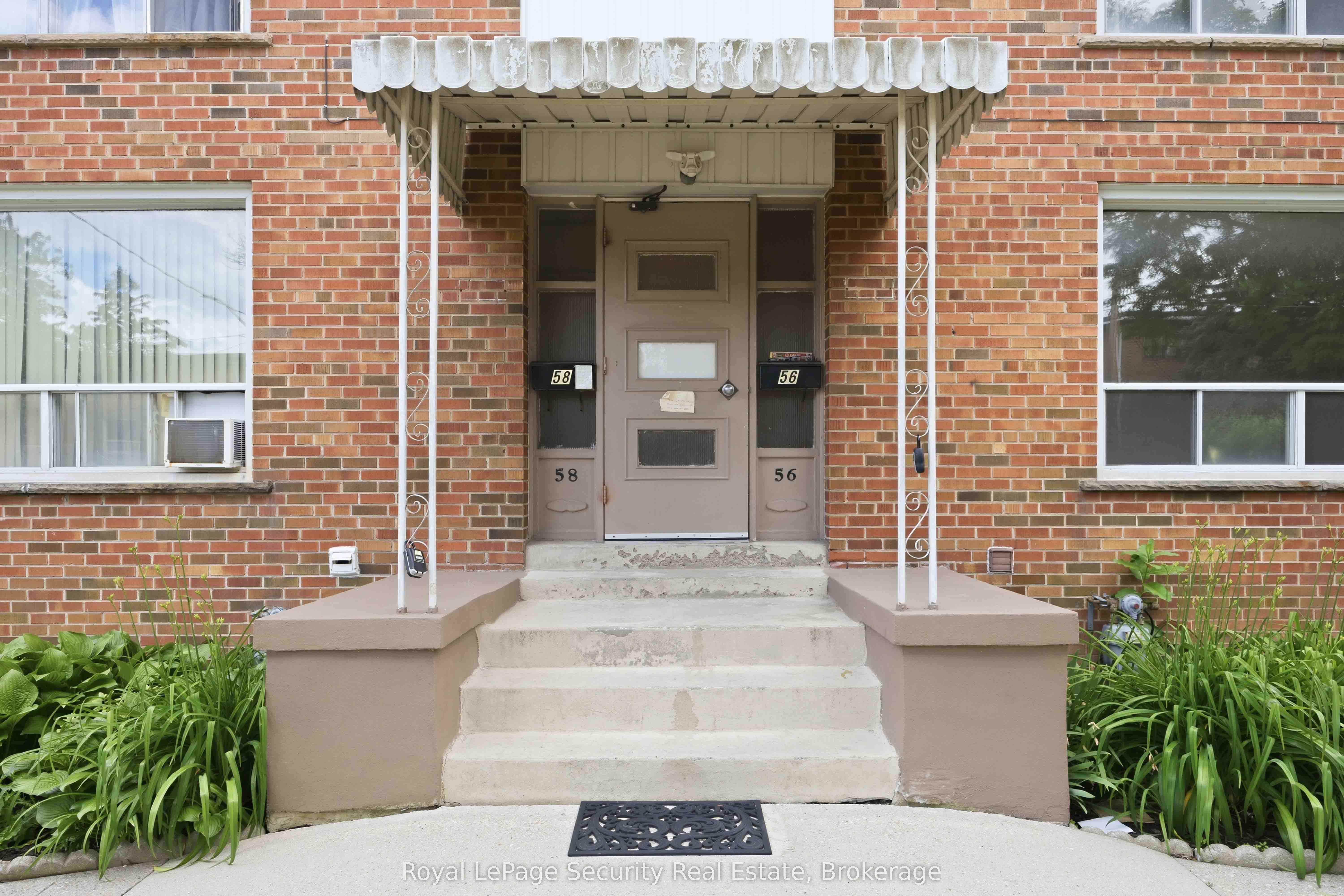 58 Leduc Drive 3, Toronto, ON M9W 2A9