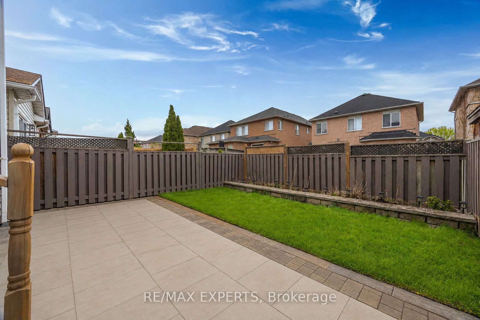 40 Dills Crescent, Milton, ON L9T 5P2 photo 3