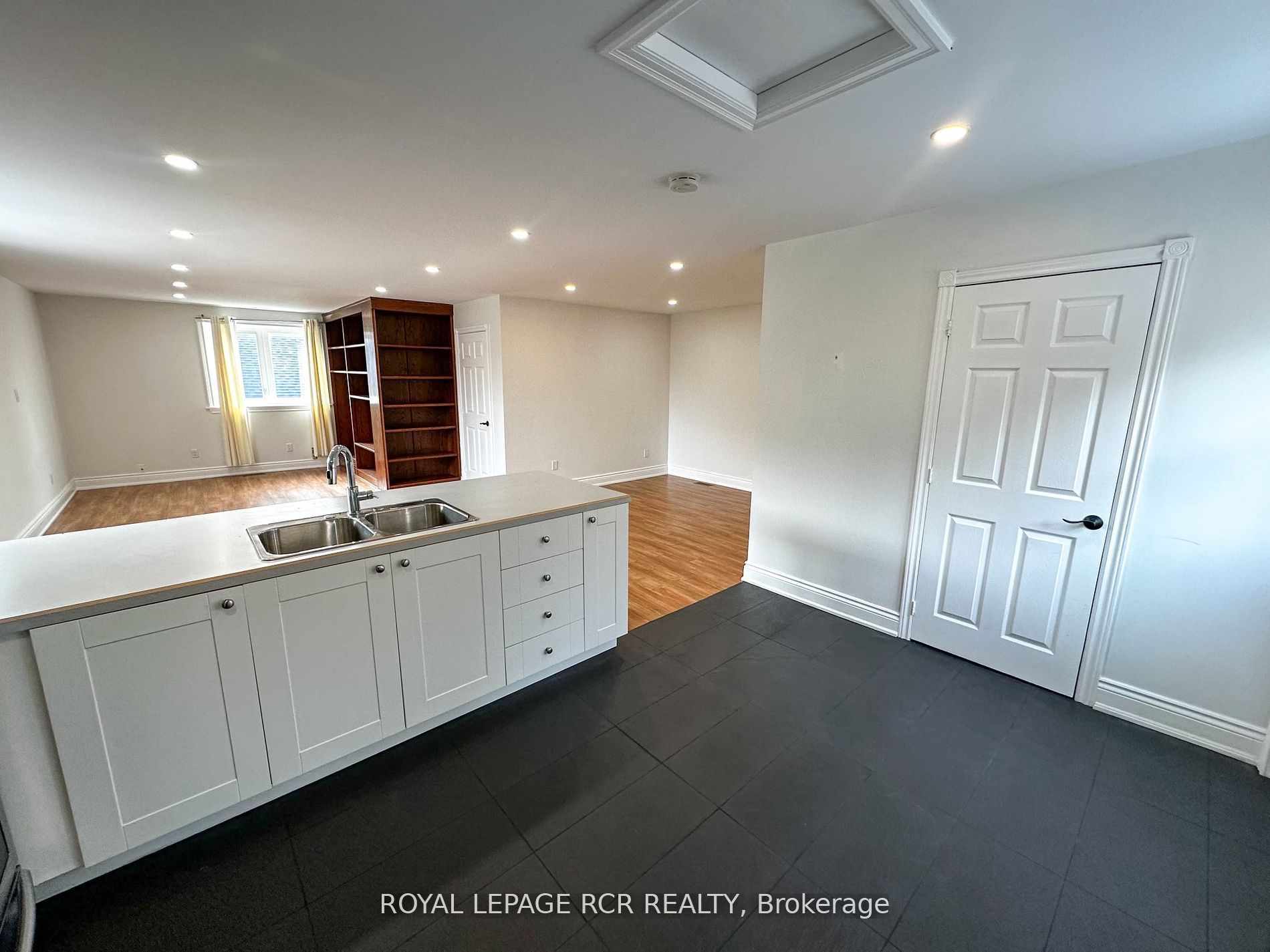 16246 The Gore Road, Caledon, ON L7C 3E6 photo 2