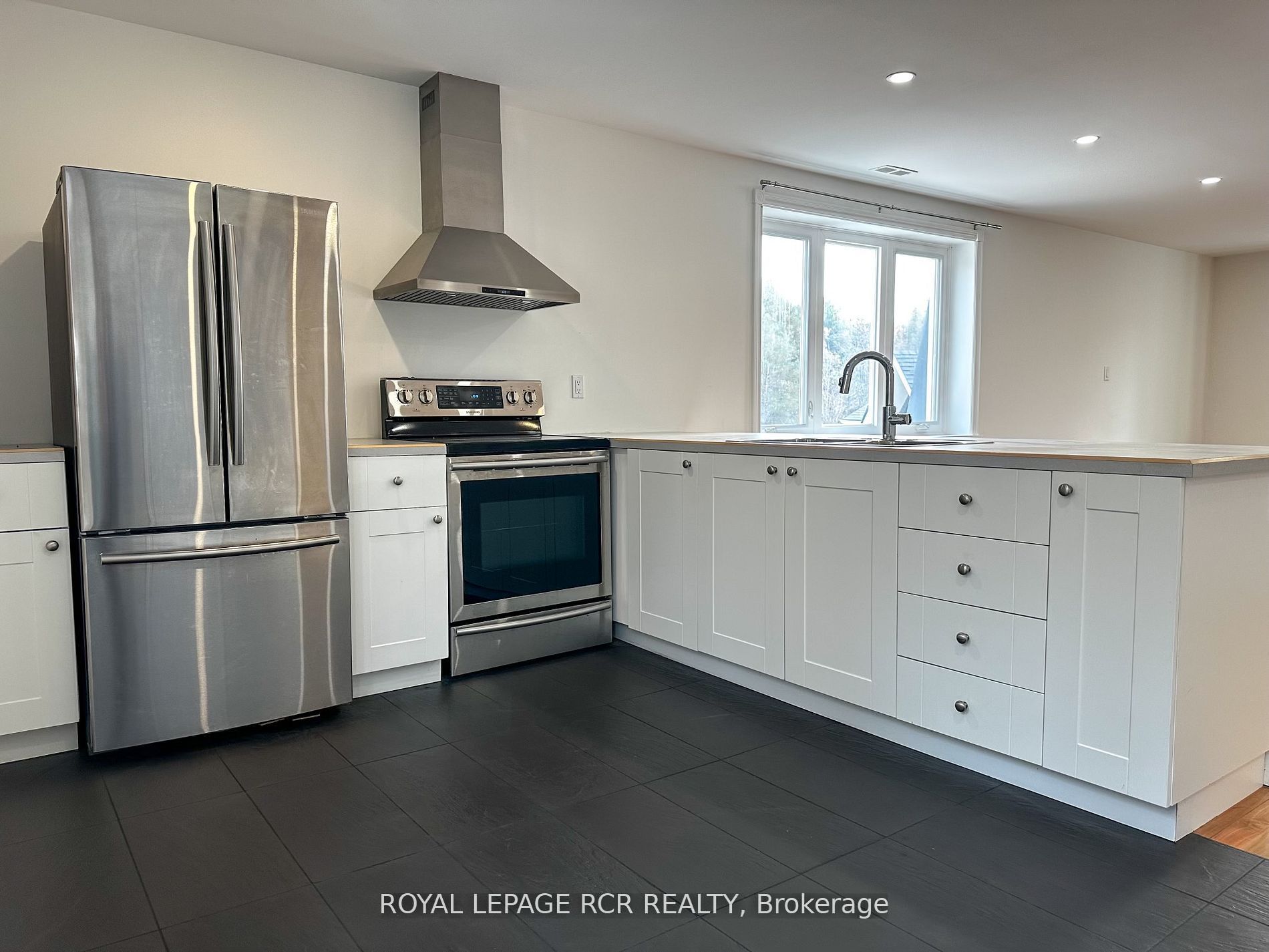 16246 The Gore Road, Caledon, ON L7C 3E6 photo 3