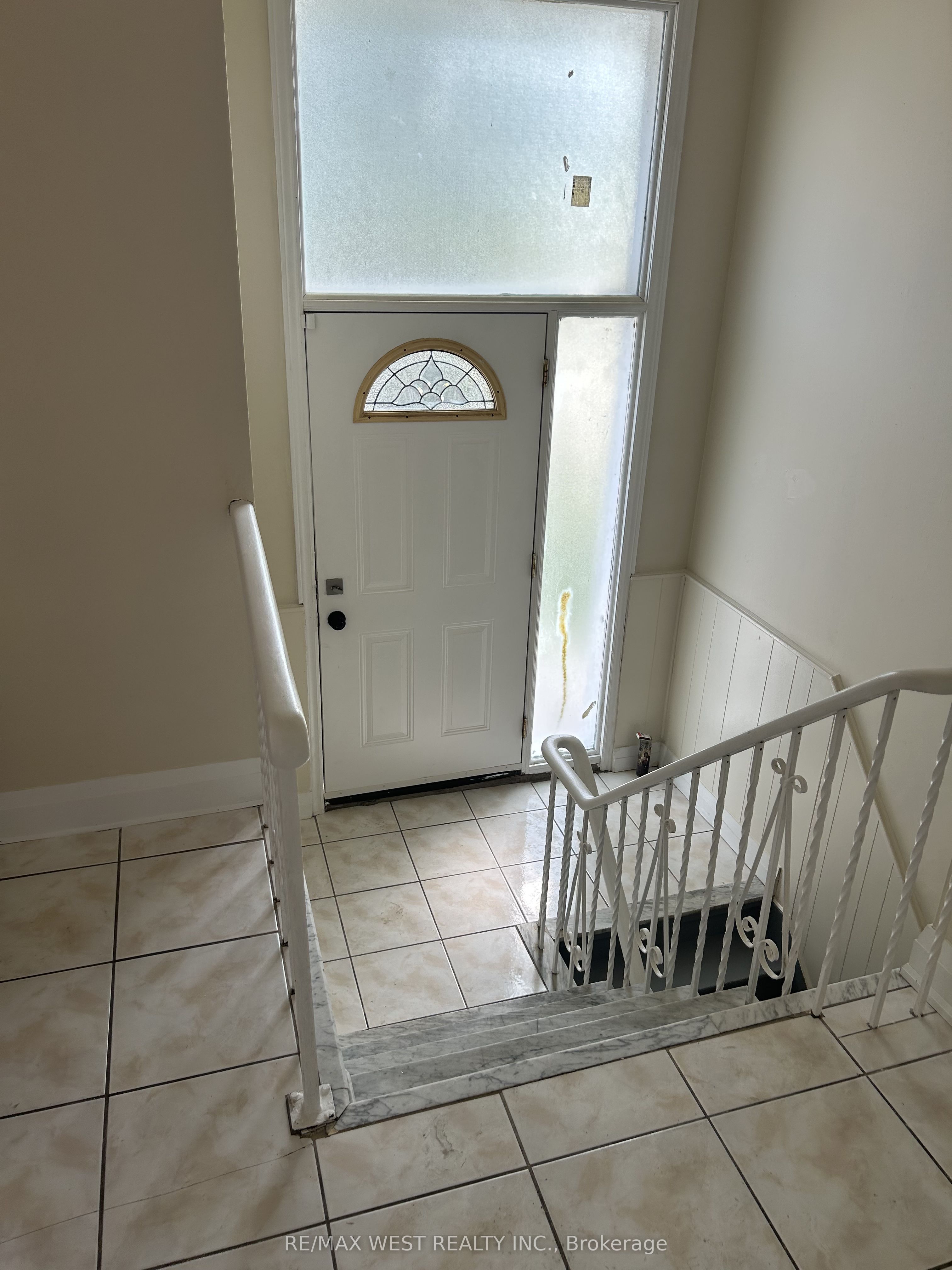 278 Grandravine Drive, Toronto, ON M3N 1J3 photo 3