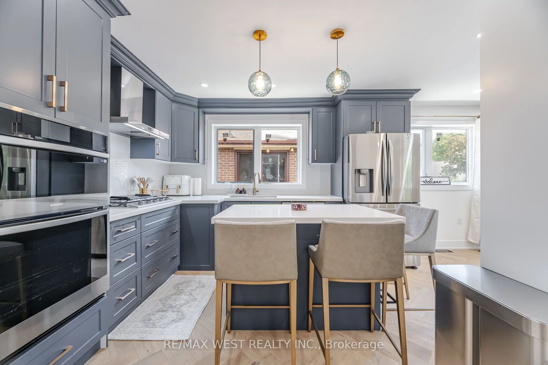 92 Archibald Street, Brampton, ON L6X 1L9 photo 3