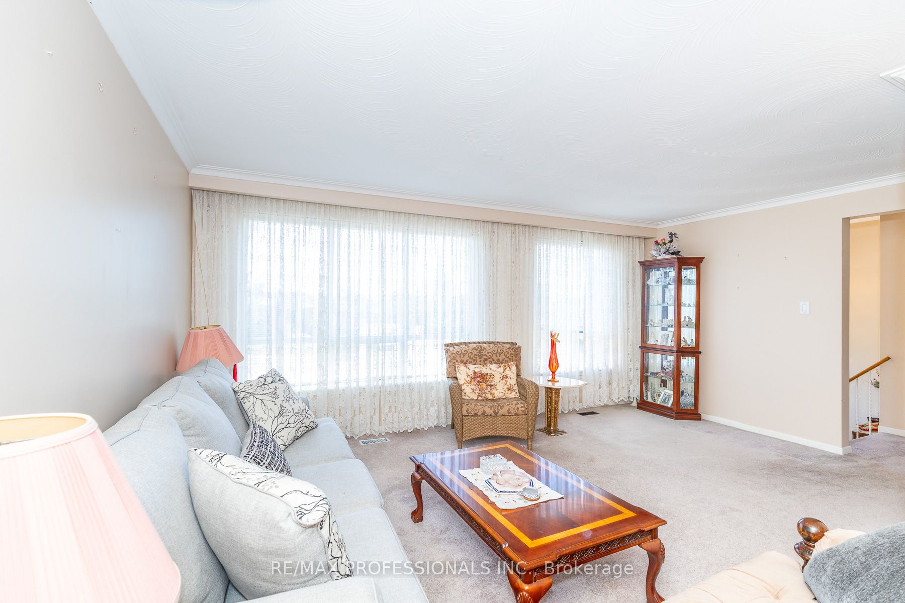 64 Ikley Road, Toronto, ON M3J 1C6 photo 3