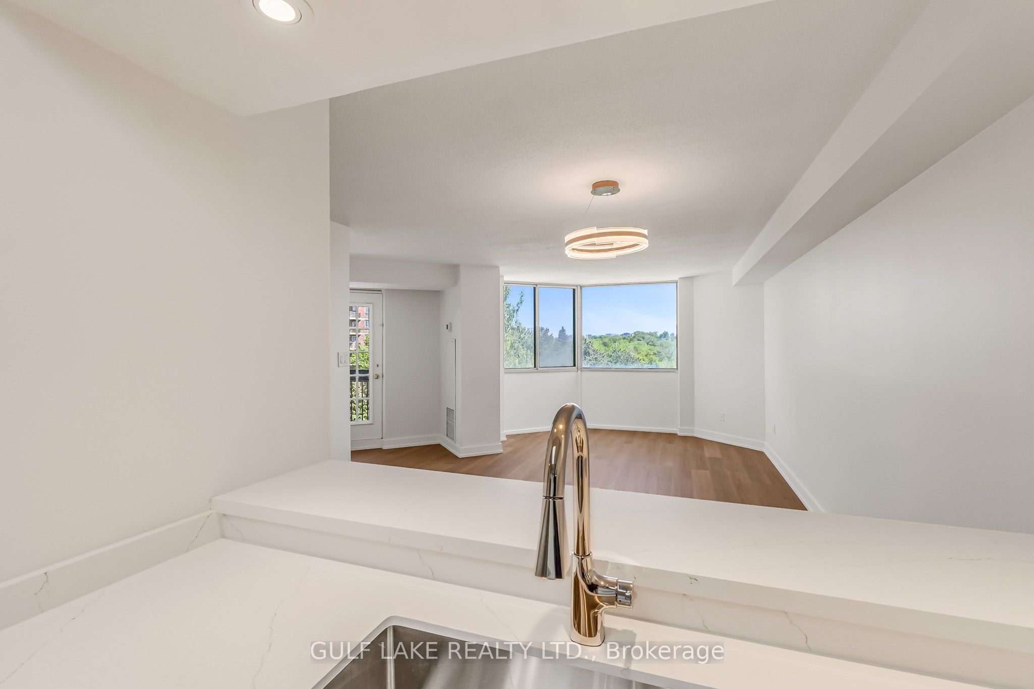 236 Albion Road 510, Toronto, ON M9W 6A6 photo 5
