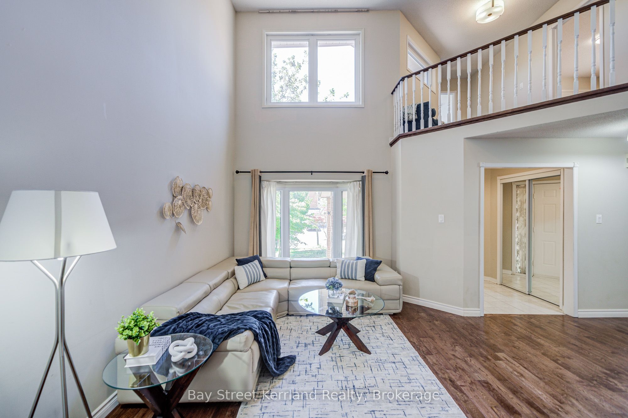 4785 Crystal Rose Drive, Mississauga, ON L5V 1G9 photo 5
