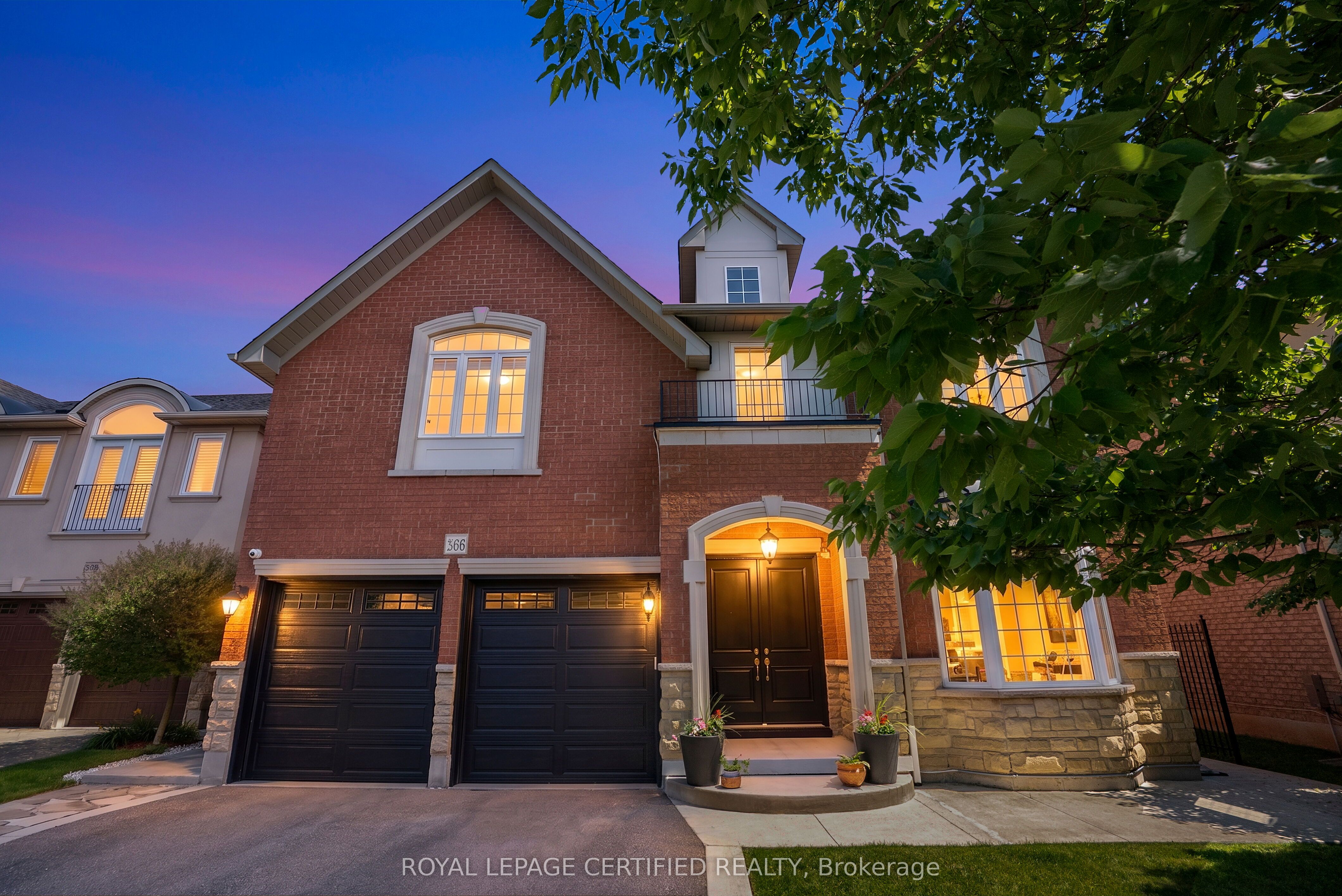 3406 Buena Vista Court, Oakville, ON L6L 6W6