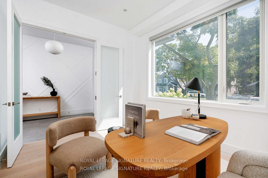 34 Edgecroft Road, Toronto, ON M8Z 2B6 photo 4
