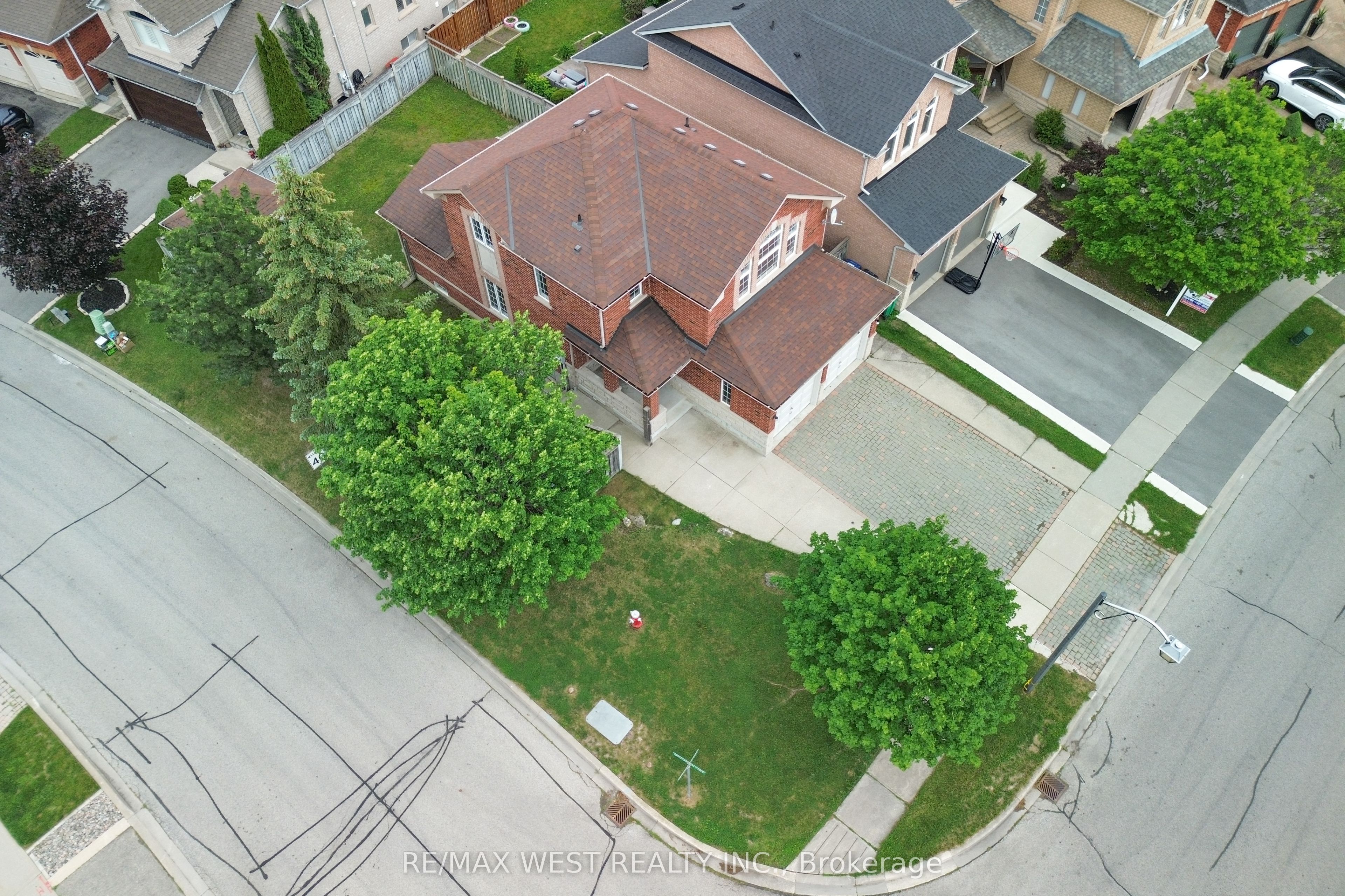 8 Terrastone Court, Caledon, ON L7E 2T7 photo 5