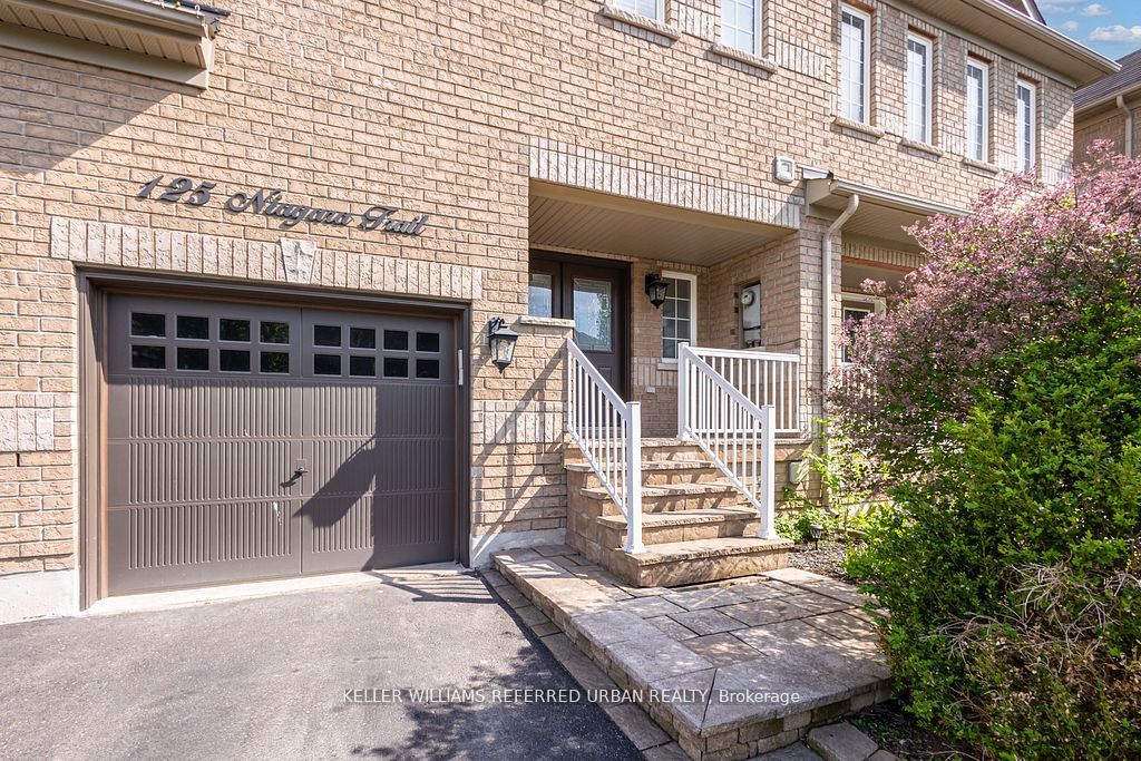 125 Niagara Trail, Halton Hills, ON L7G 0A6 photo 2