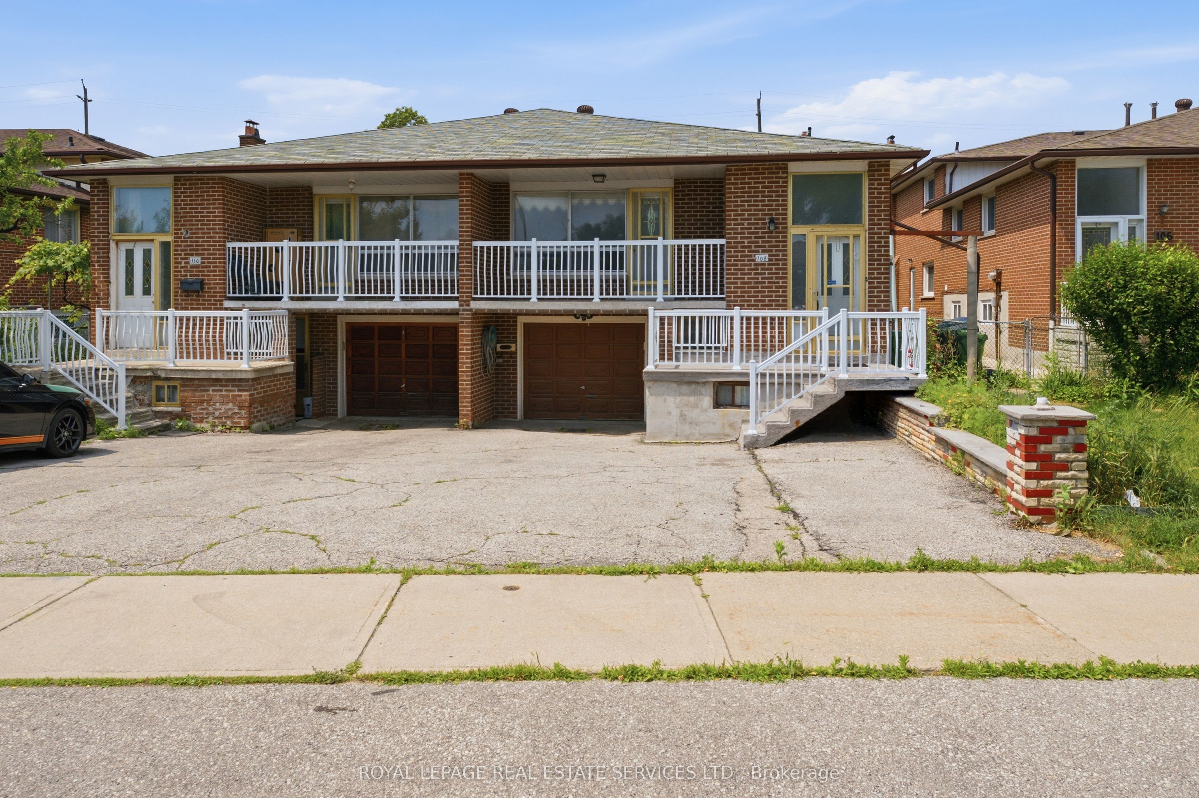 108 Anthia Drive, Toronto, ON M9L 1K8