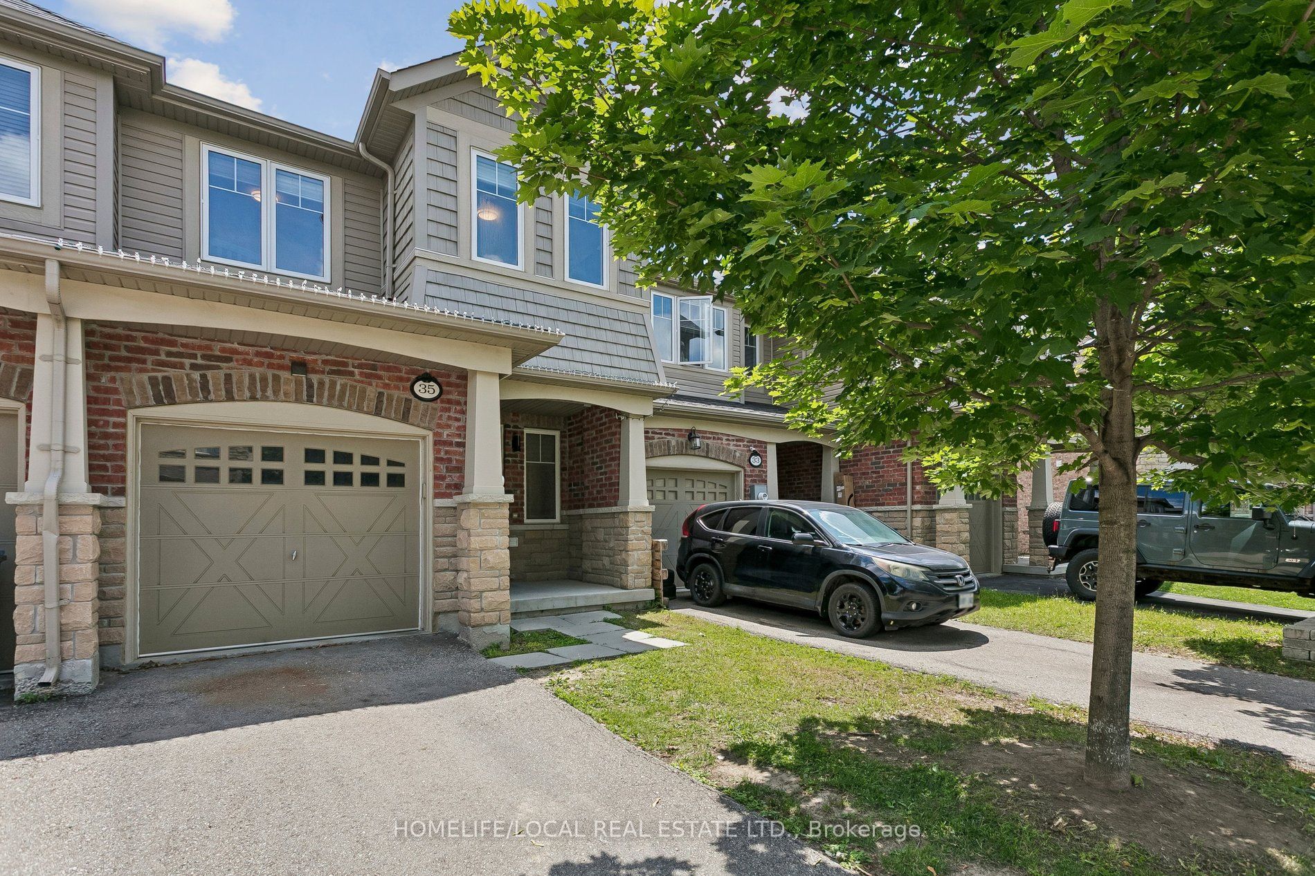 35 Maple Cider Street, Caledon, ON L7C 4B4 photo 2