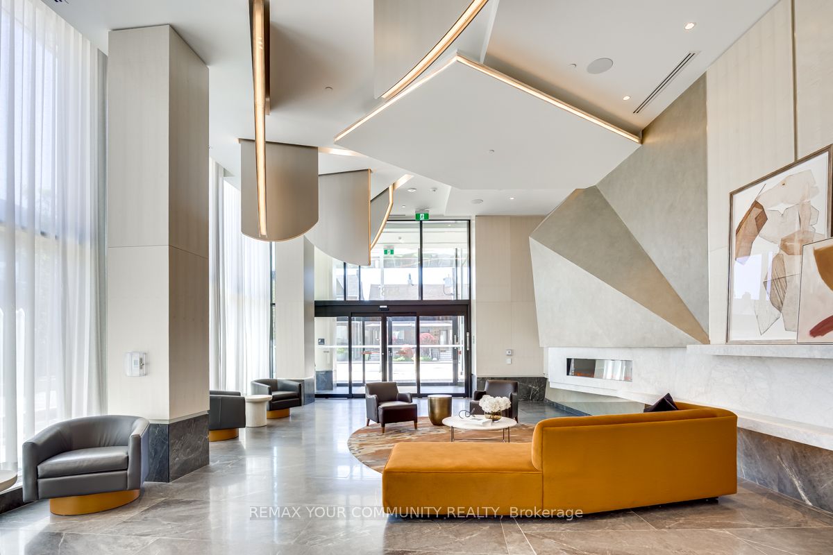 858 Dupont Street 823, Toronto, ON M6G 0C1 photo 3