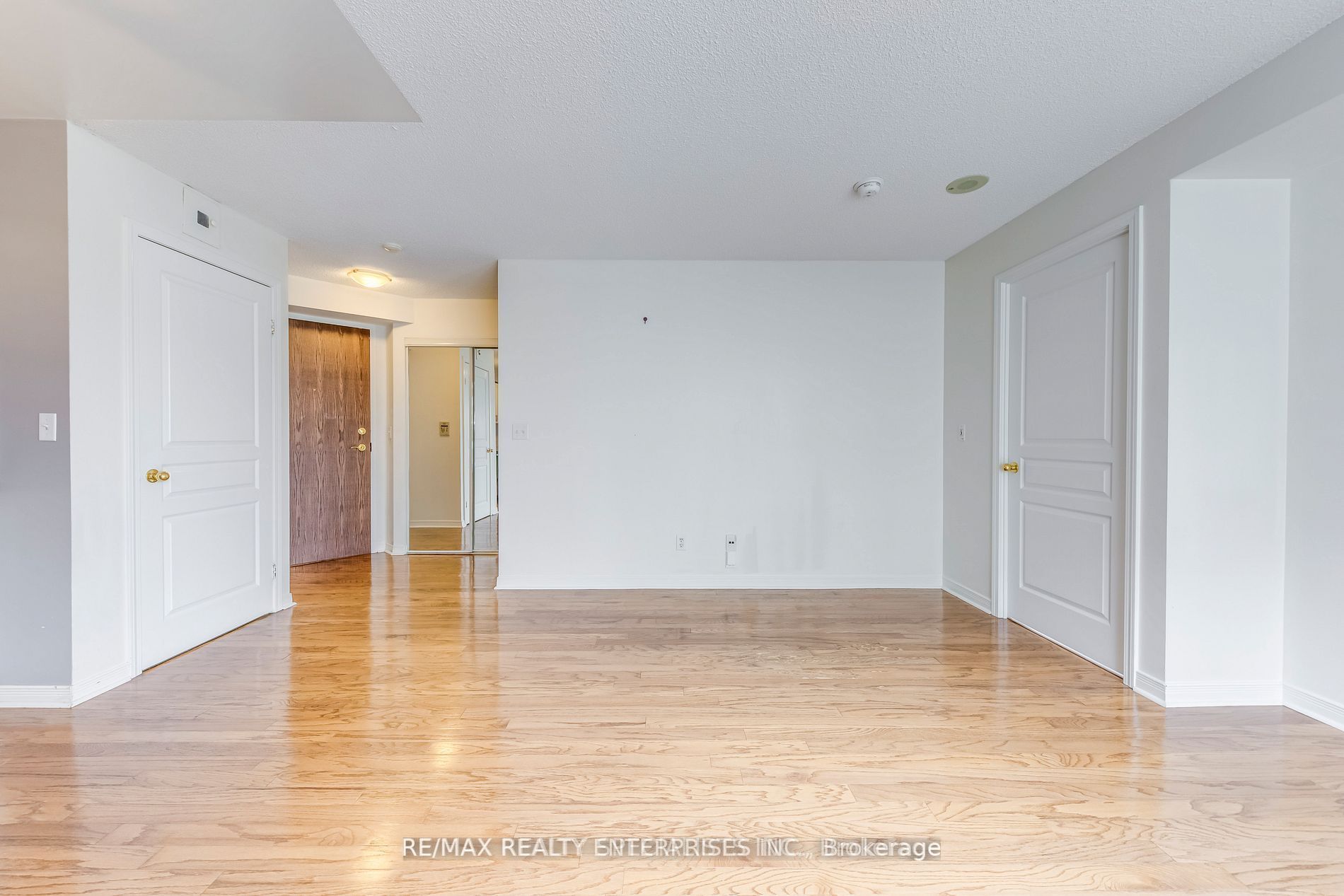 2545 Erin Centre Boulevard N 1409, Mississauga, ON L5M 6Z9 photo 5