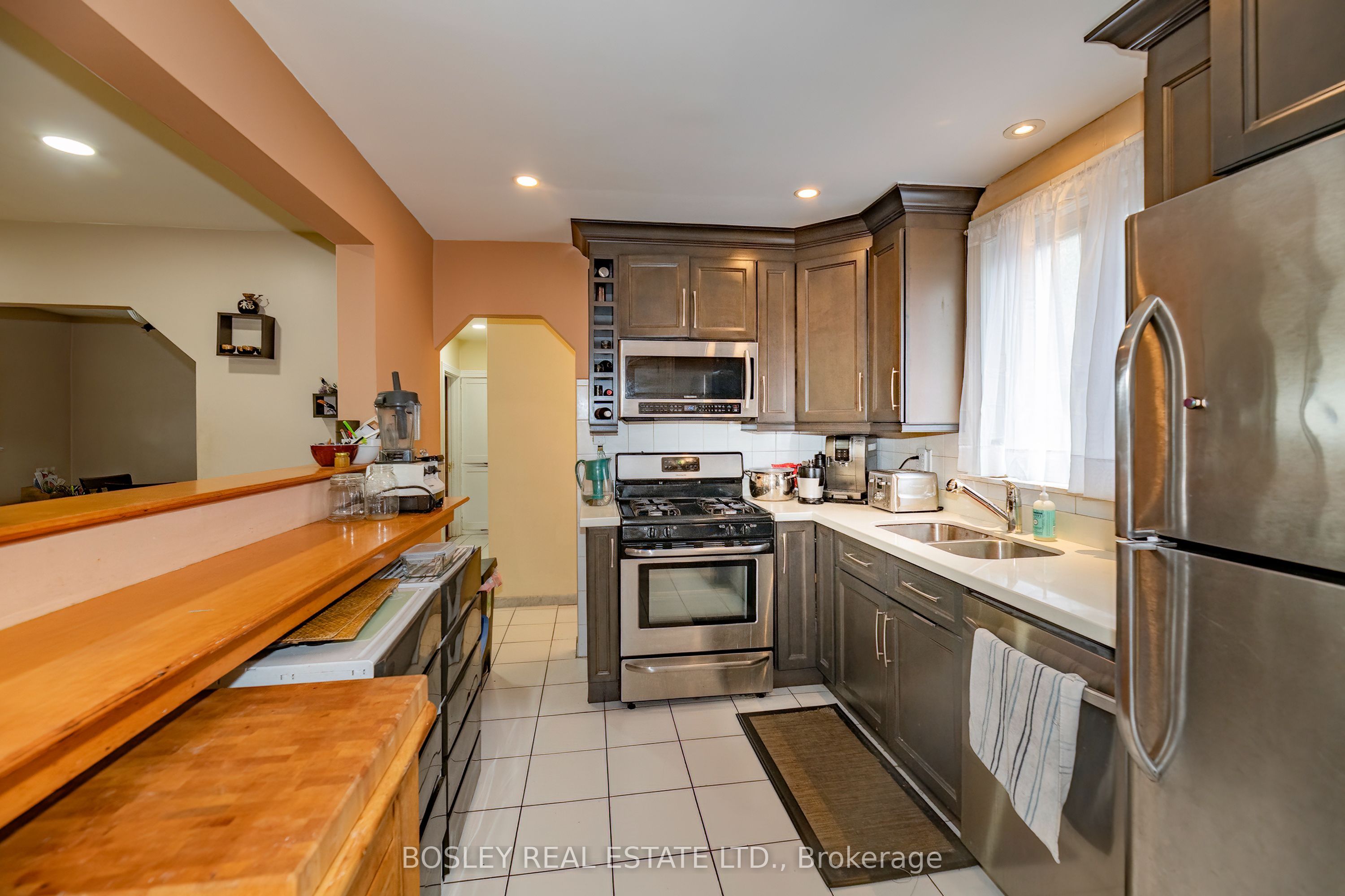 6 Boyd Avenue, Toronto, ON M9N 2C7 photo 5