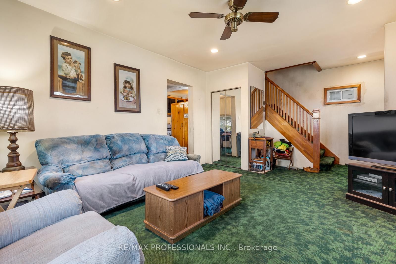 16 Cliff Street, Toronto, ON M6N 4L6 photo 5